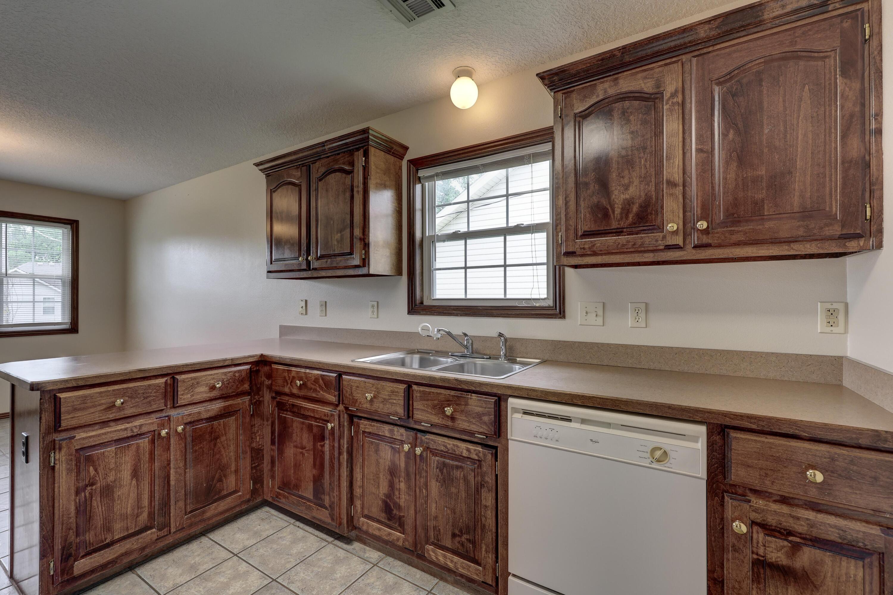 1830 South Cleveland Court Property Photo 14
