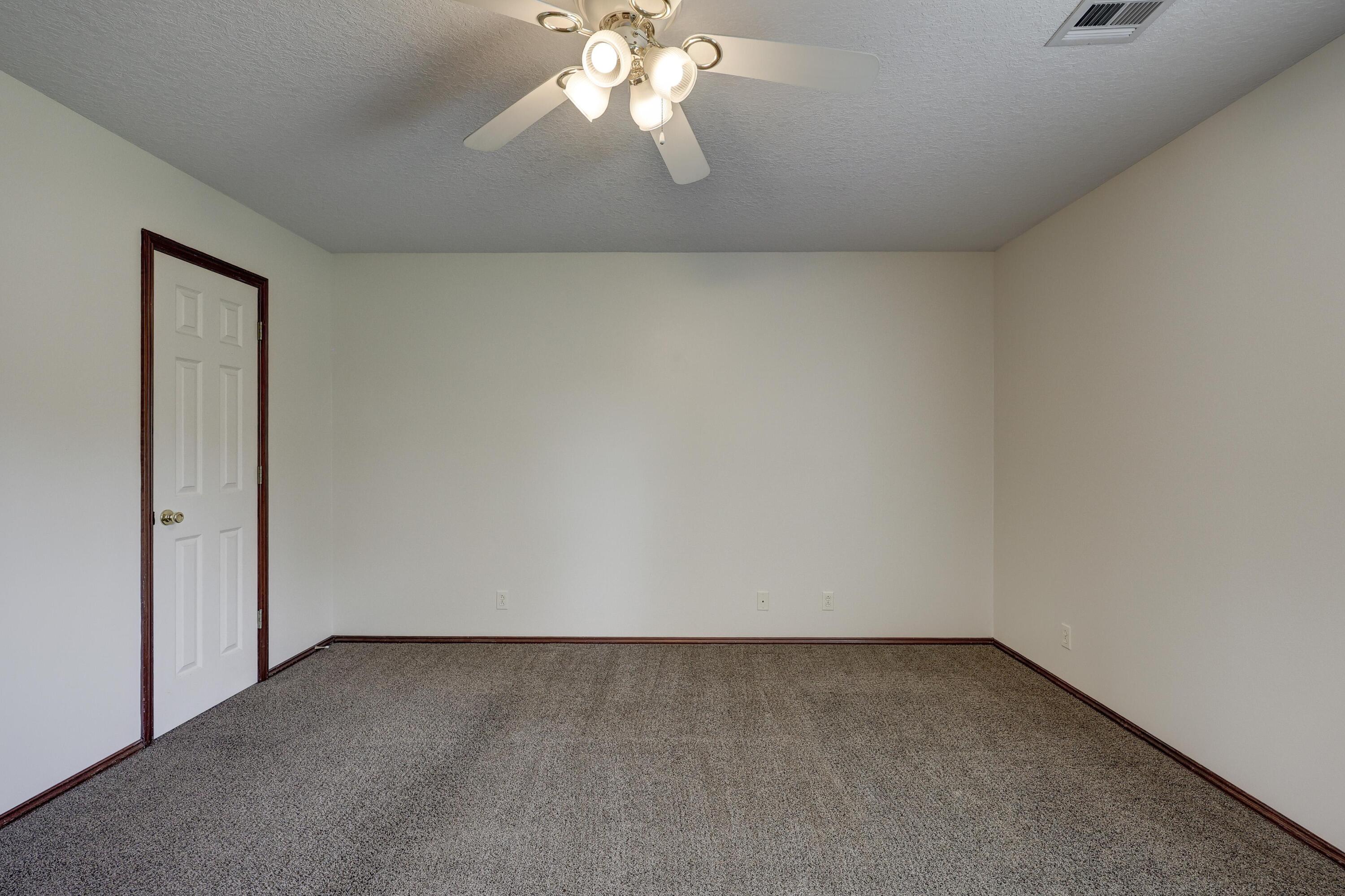 1830 South Cleveland Court Property Photo 24