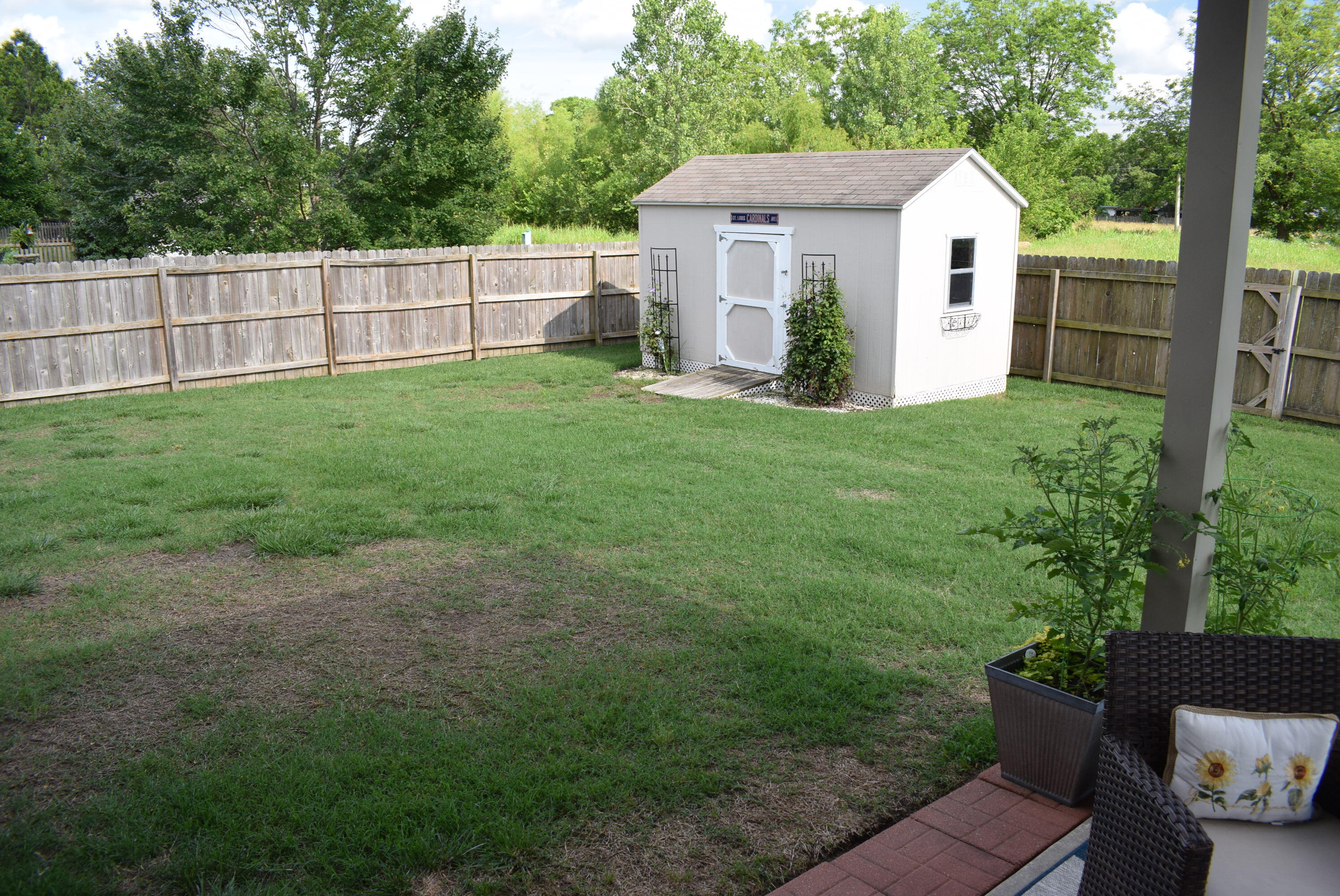 1902 East Natalie Lane Property Photo 43