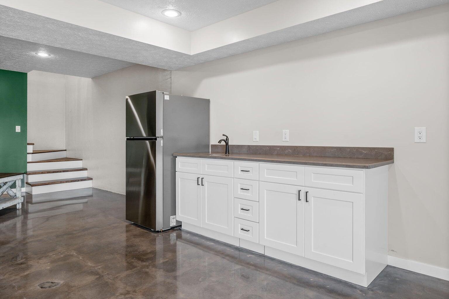 5376-b South 140th Road Property Photo 25