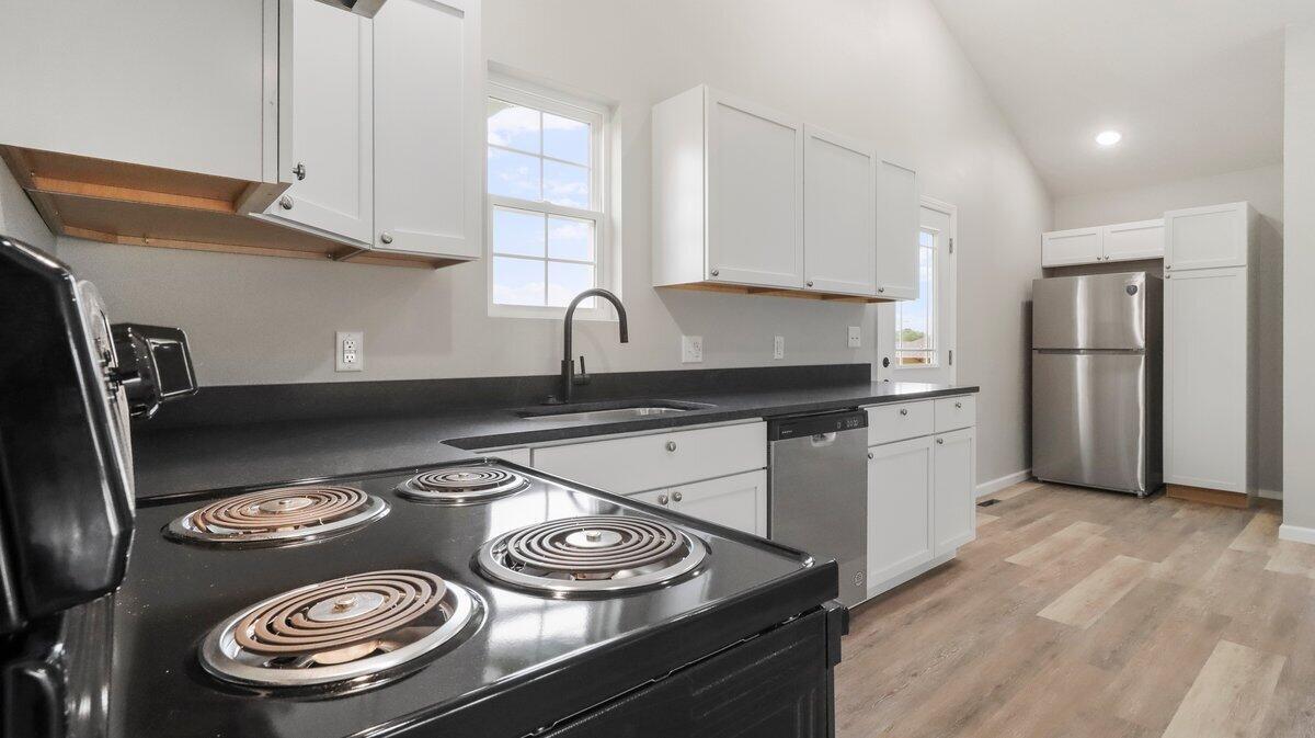 2605 Country Drive Property Photo 9