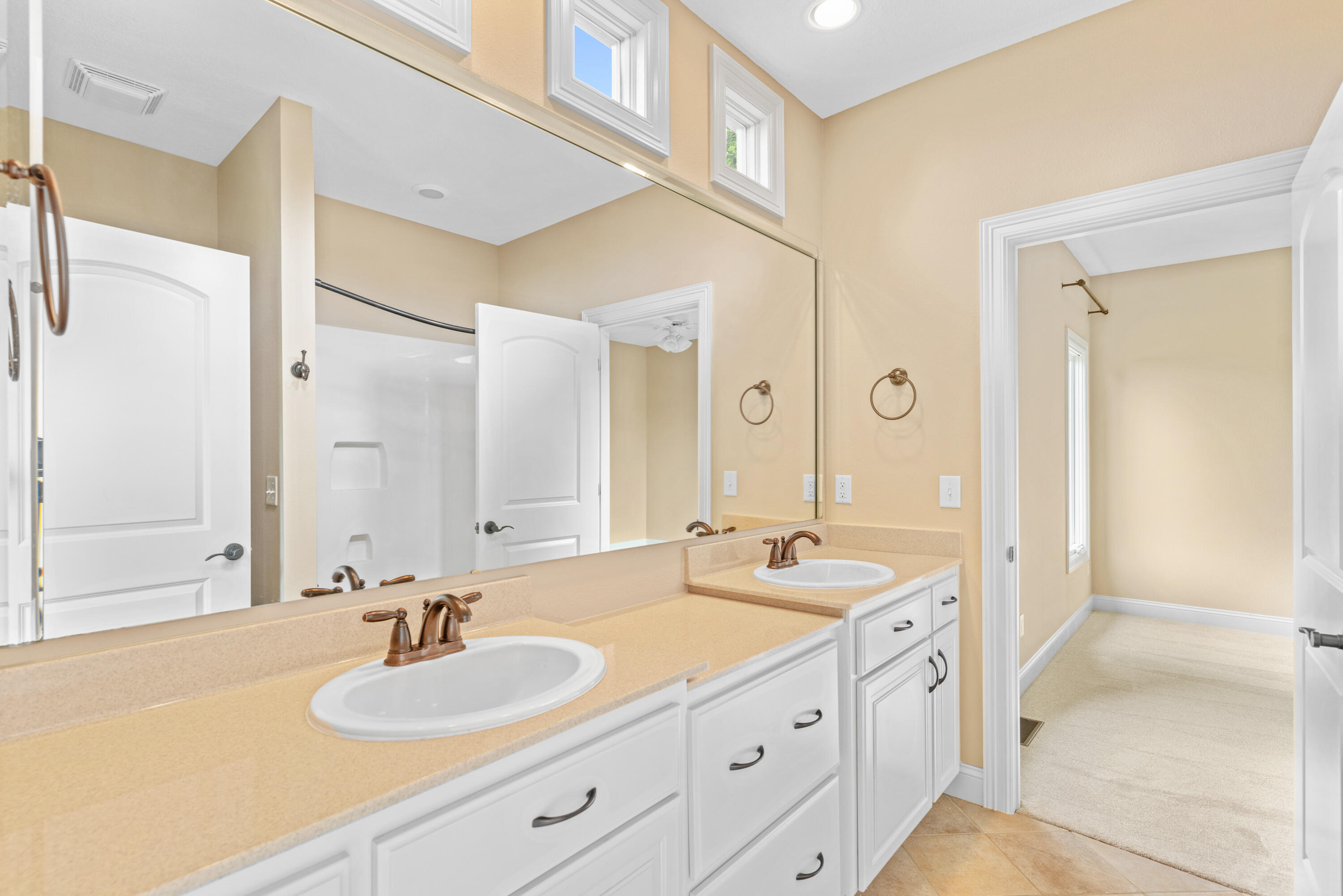 4715 Cobble Creek Drive Property Photo 26