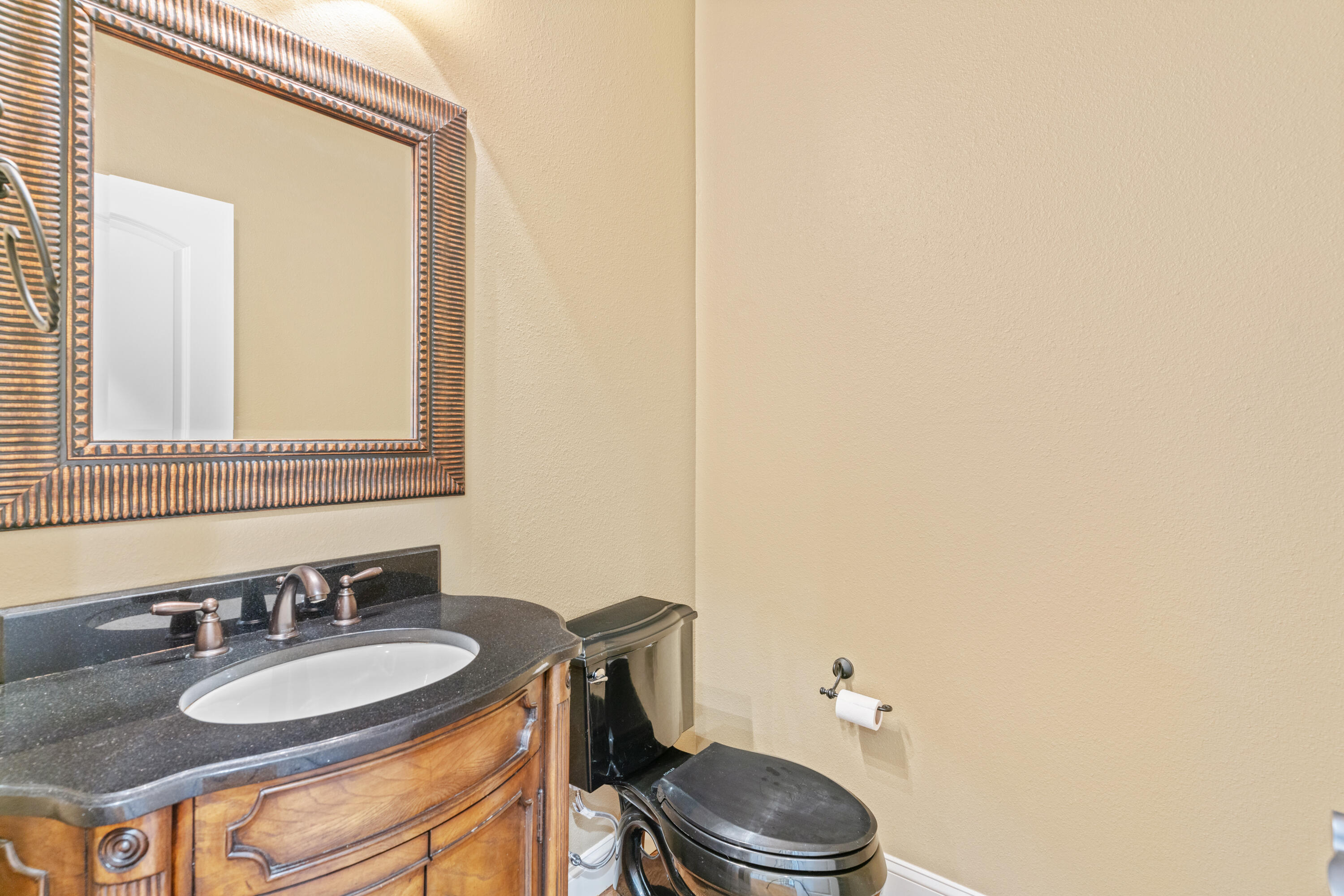 4715 Cobble Creek Drive Property Photo 28