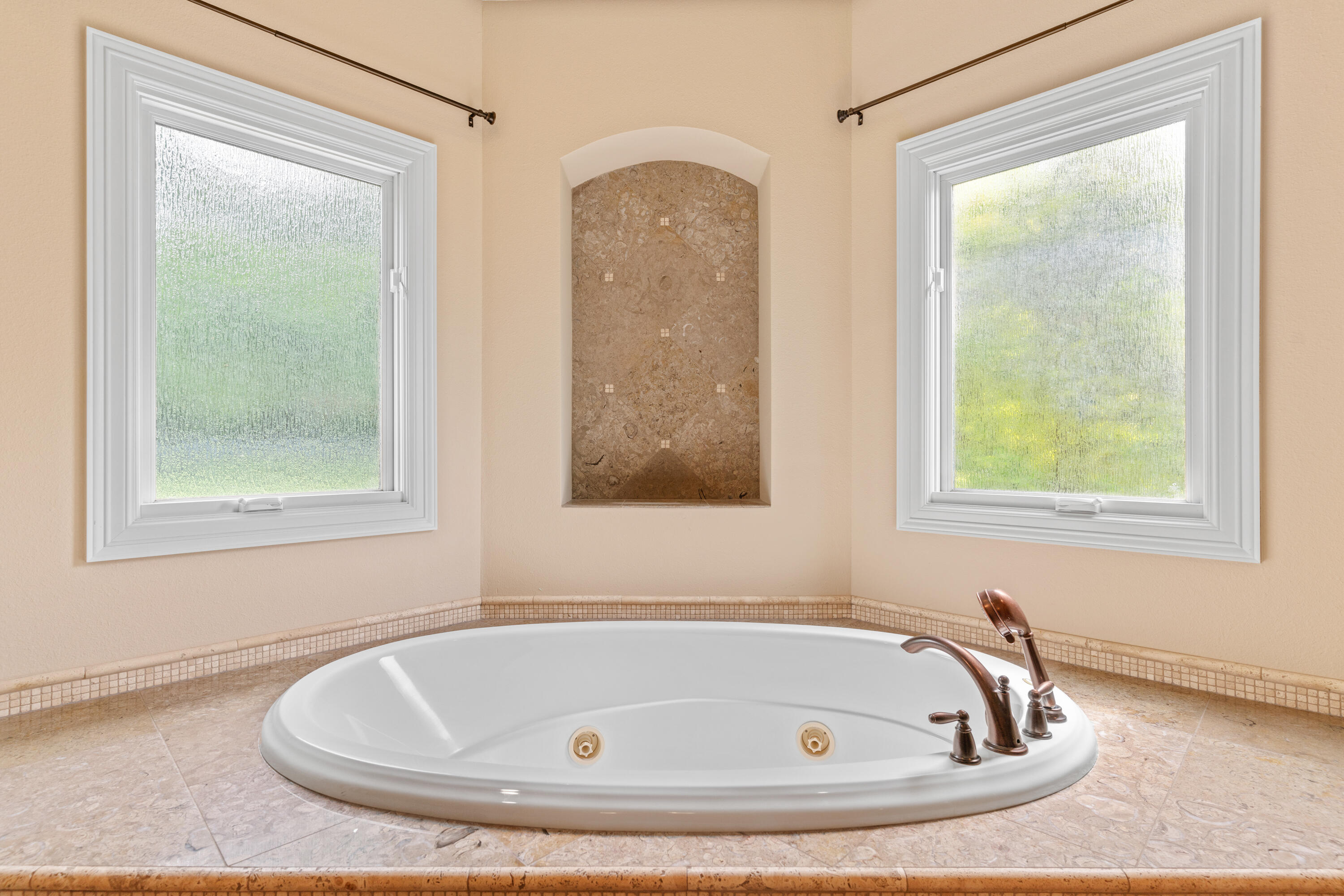 4715 Cobble Creek Drive Property Photo 38