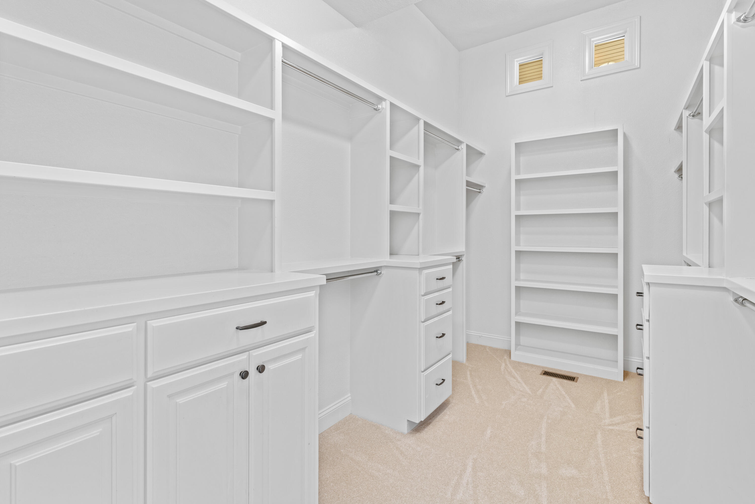 4715 Cobble Creek Drive Property Photo 40