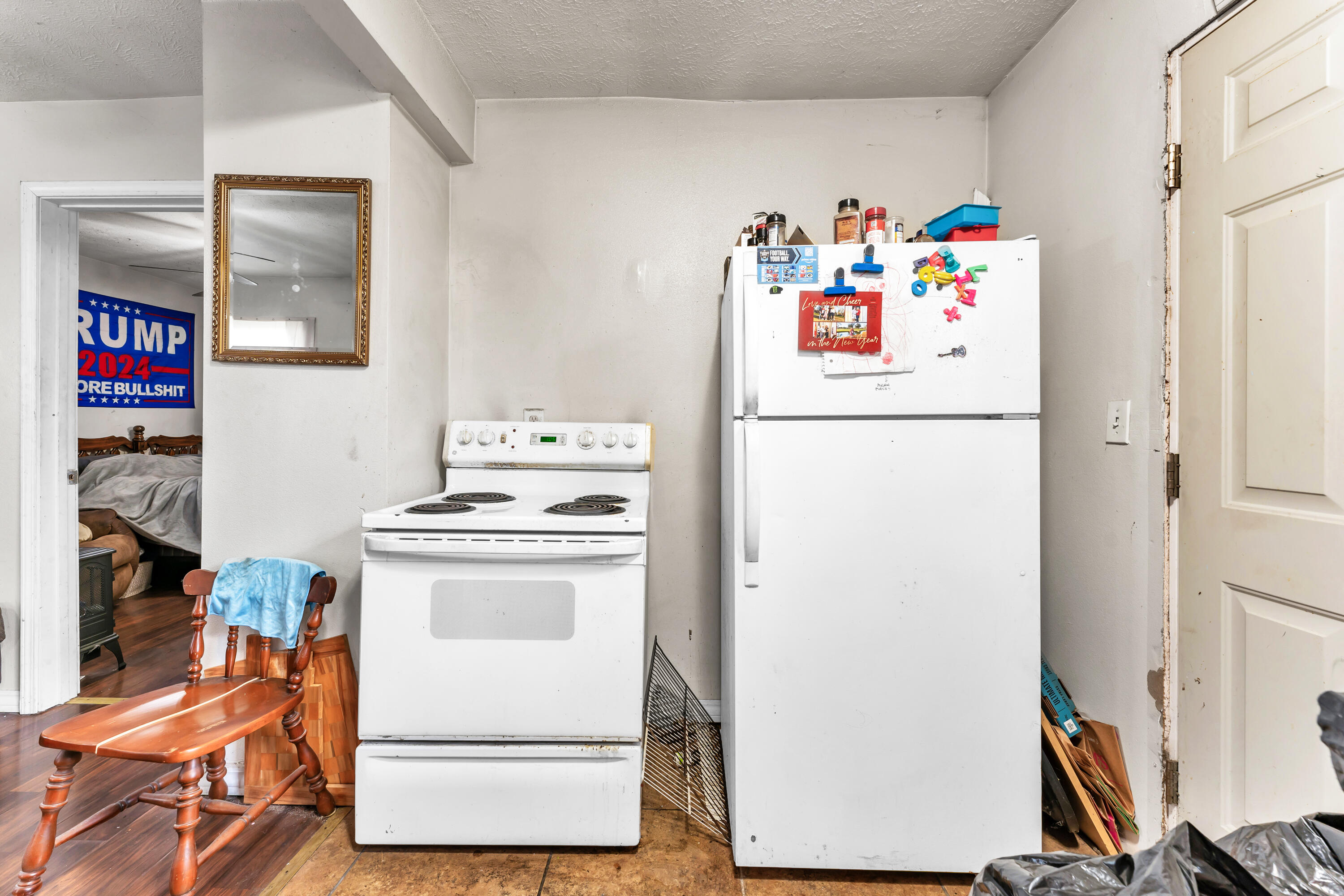1673 East Chestnut Street Property Photo 10
