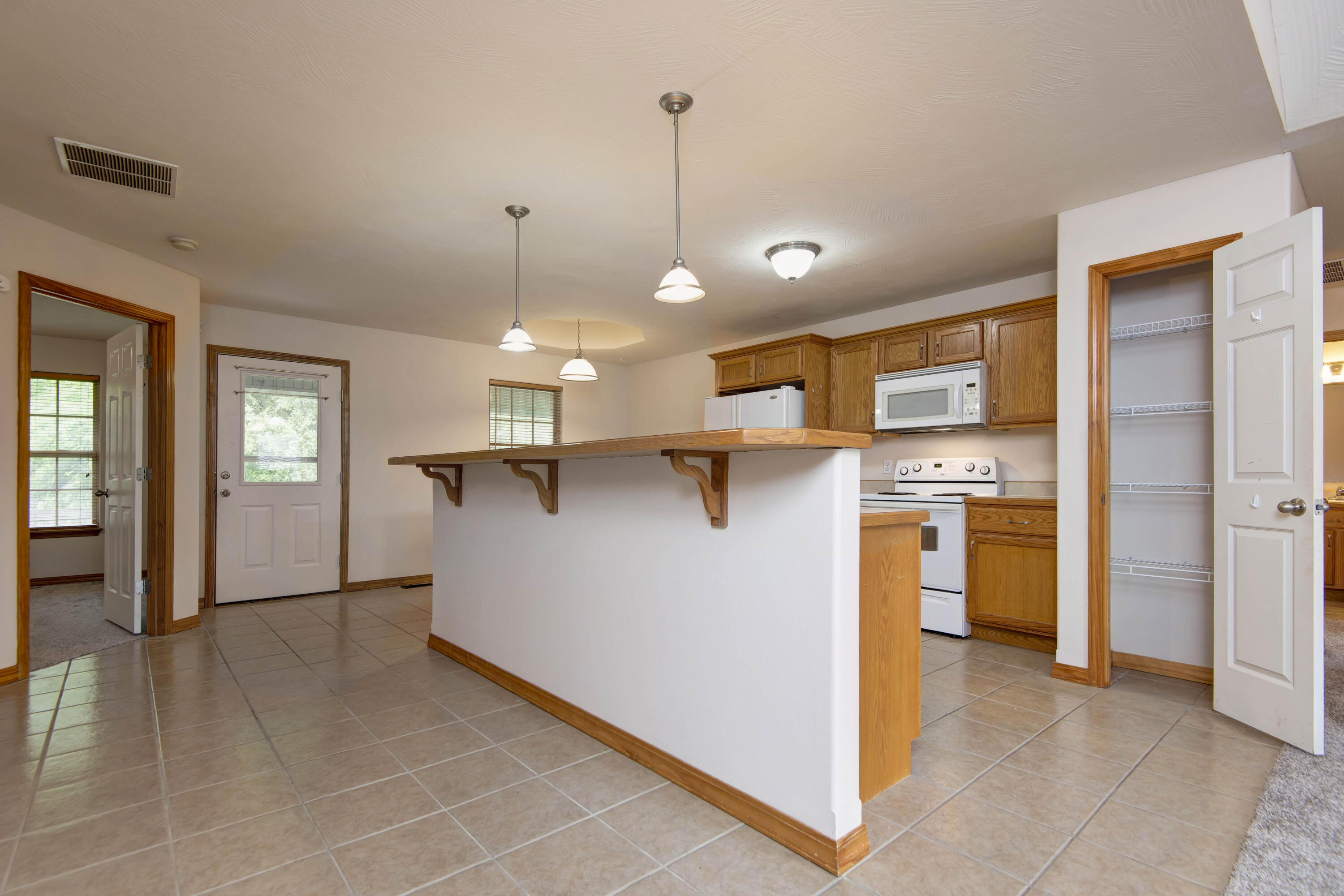 704 North Delaware Avenue Property Photo 3