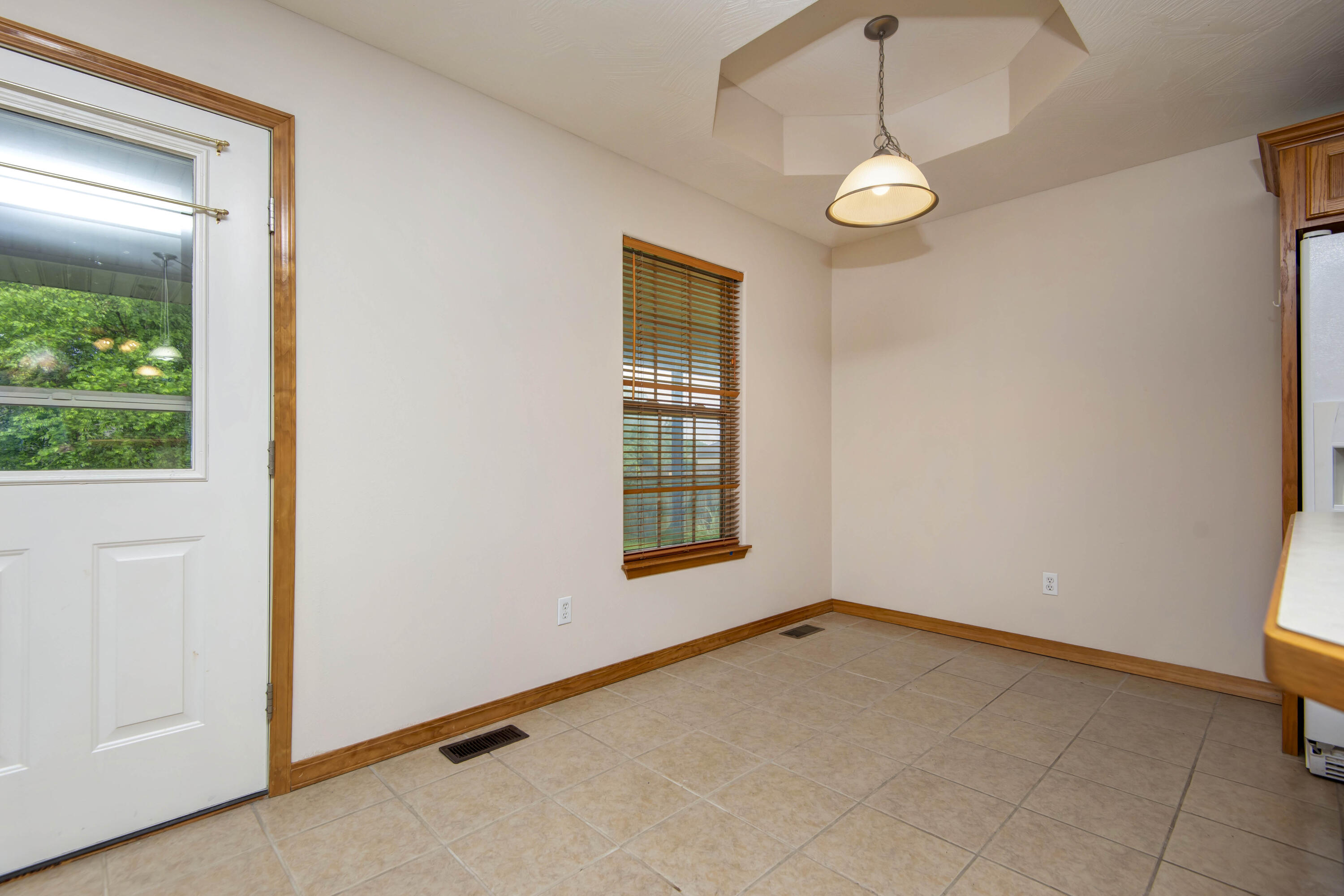 704 North Delaware Avenue Property Photo 13