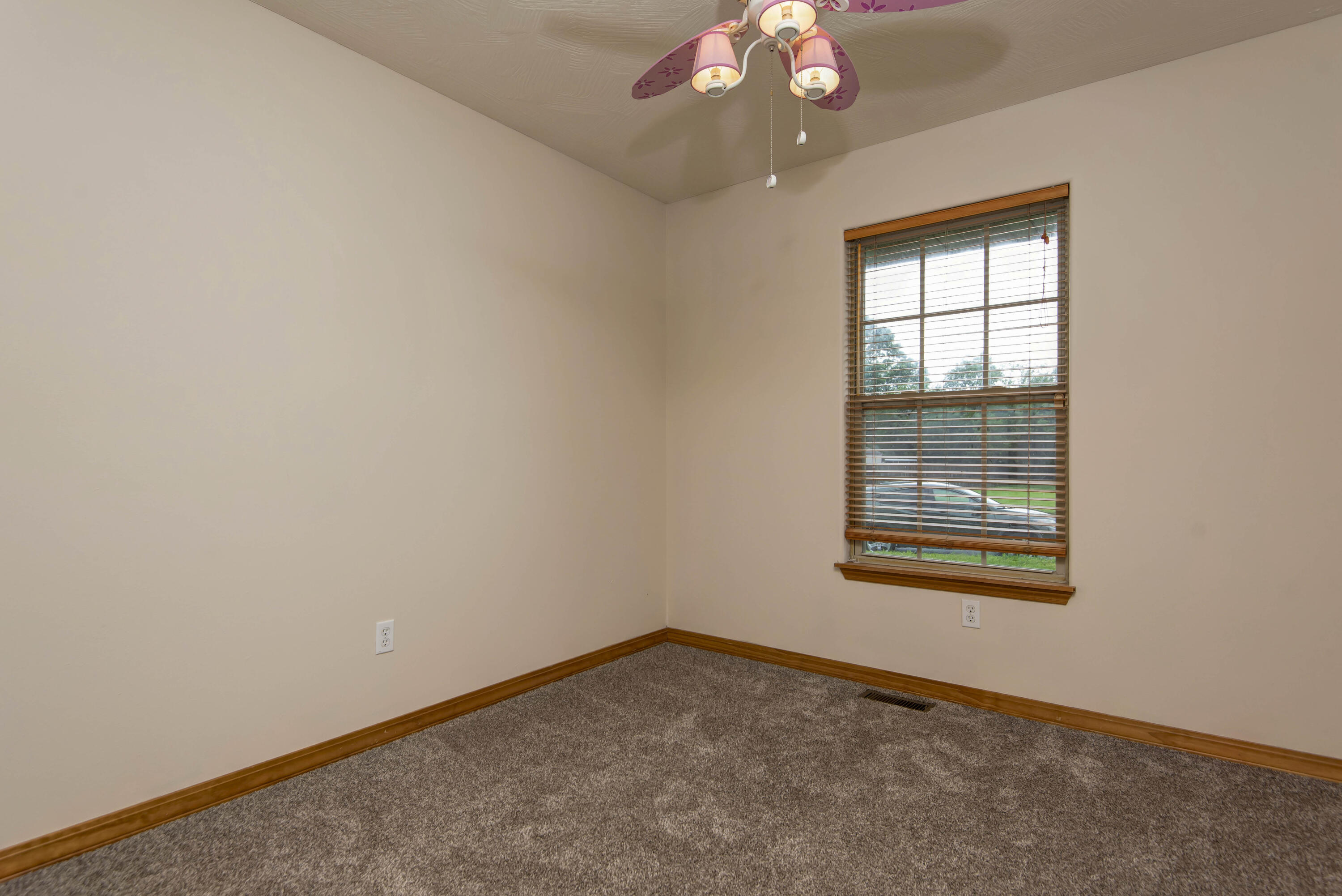 704 North Delaware Avenue Property Photo 18