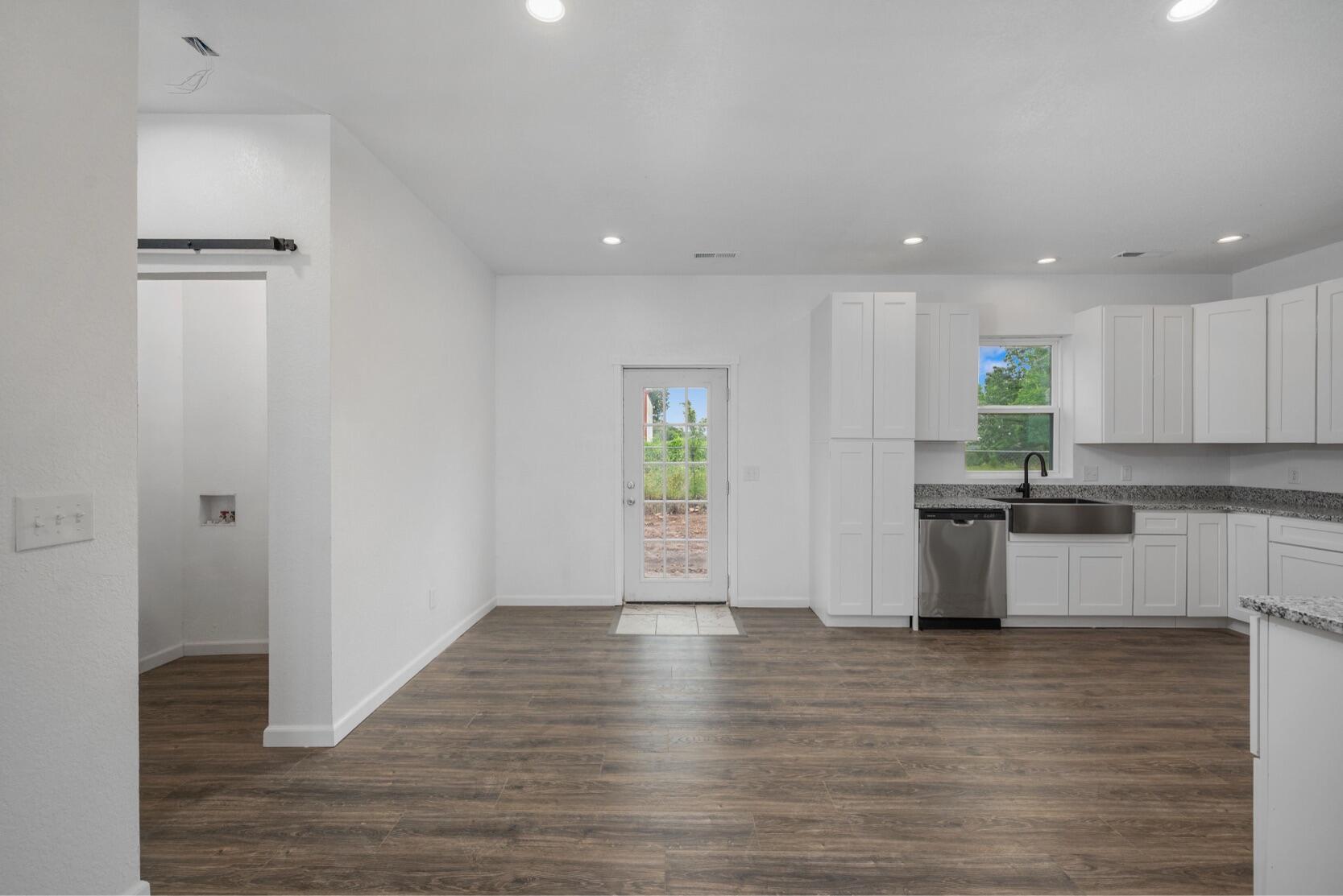 503 Valley View Street Property Photo 11