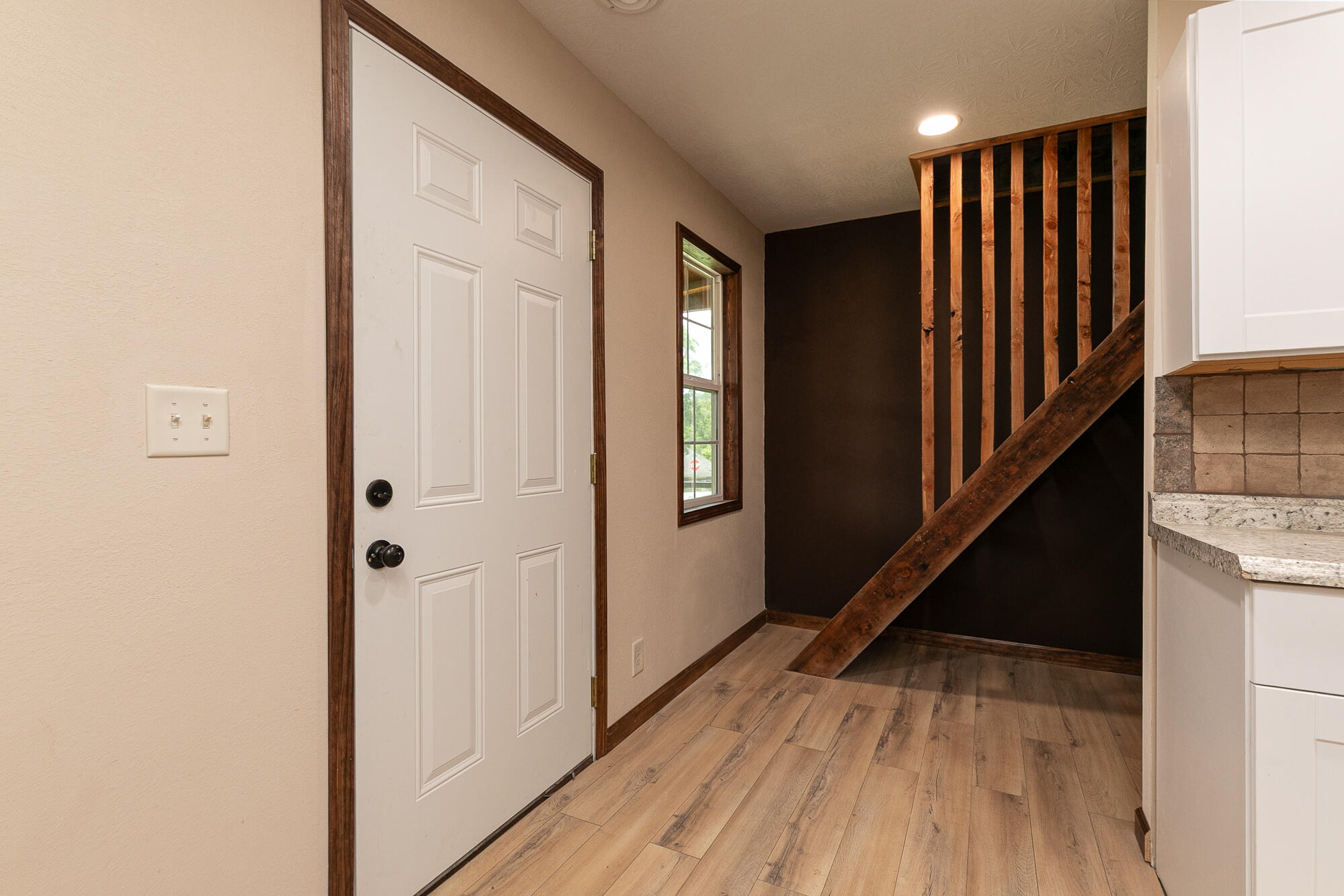 311 College Street Property Photo 3