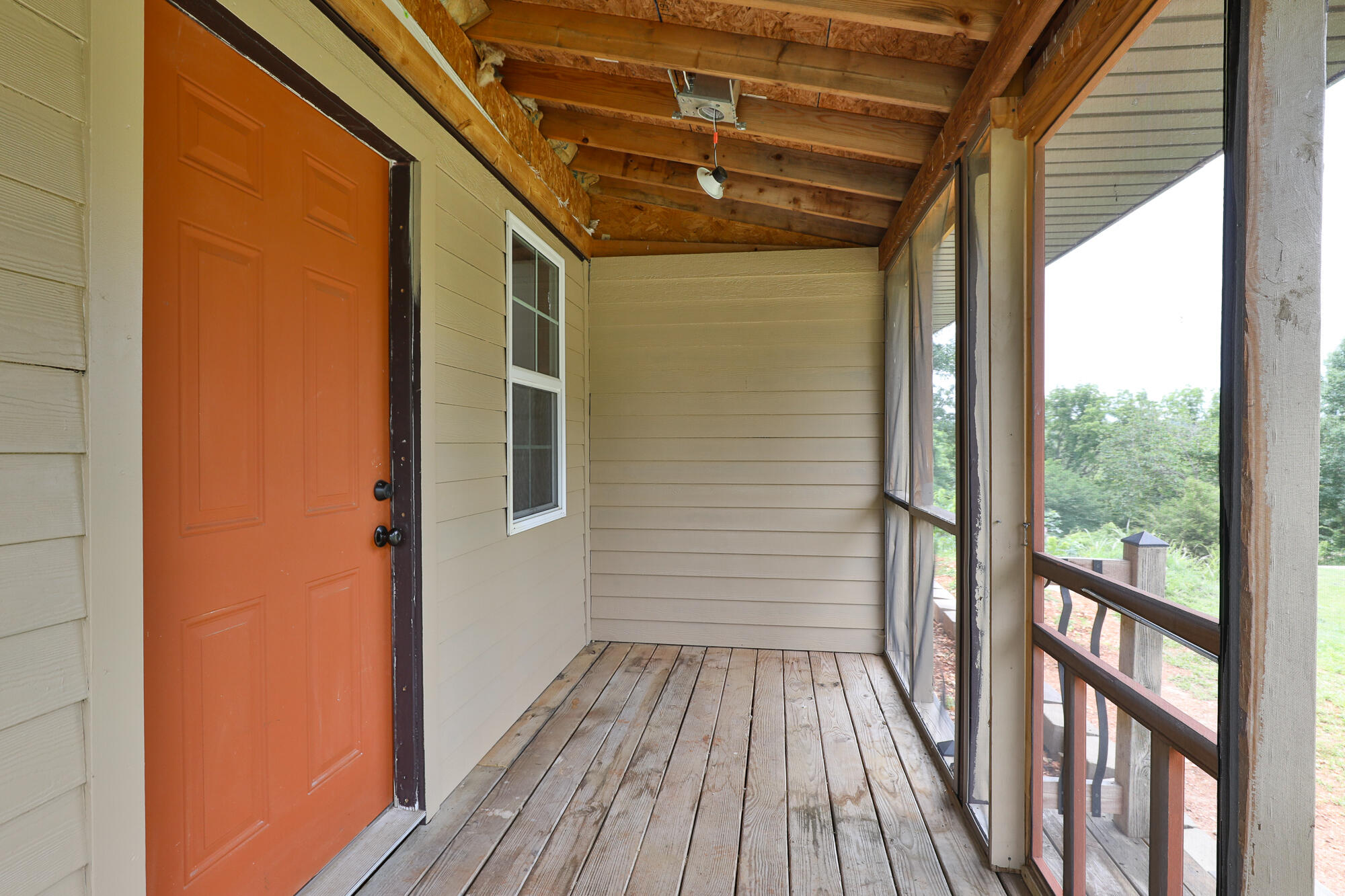 311 College Street Property Photo 27