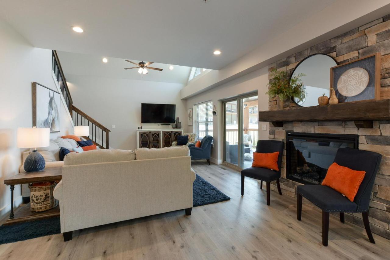 280 Lakefront Drive Property Photo 5