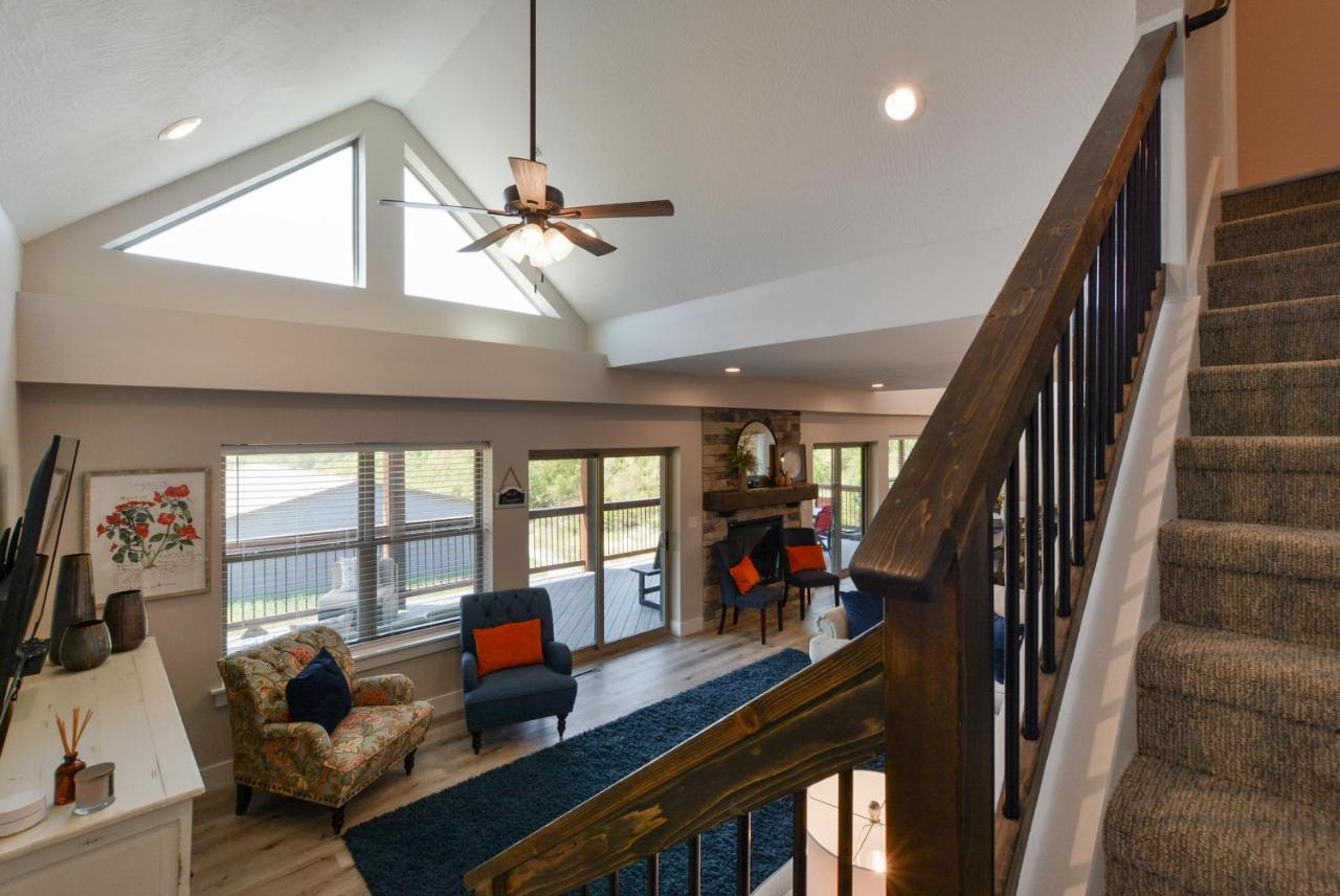 280 Lakefront Drive Property Photo 13