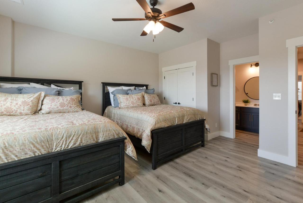 280 Lakefront Drive Property Photo 21