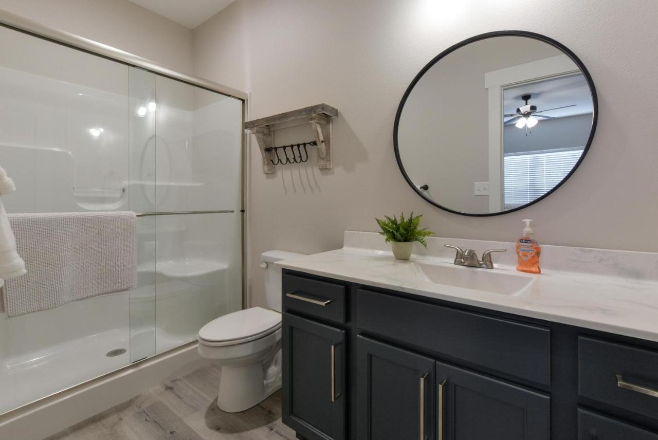 280 Lakefront Drive Property Photo 22