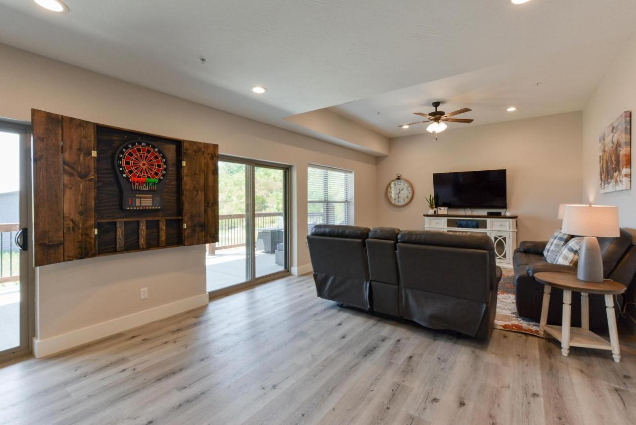 280 Lakefront Drive Property Photo 25