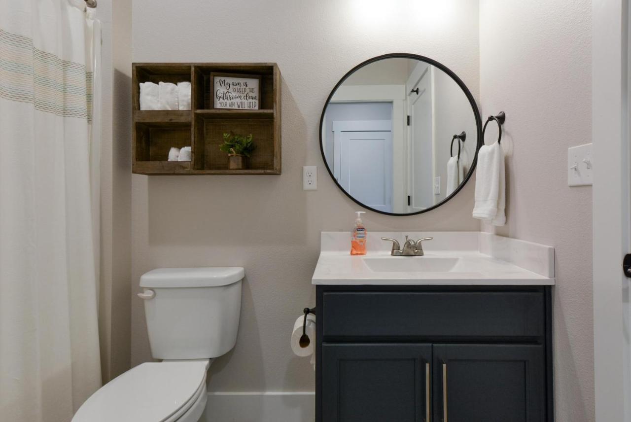 280 Lakefront Drive Property Photo 34