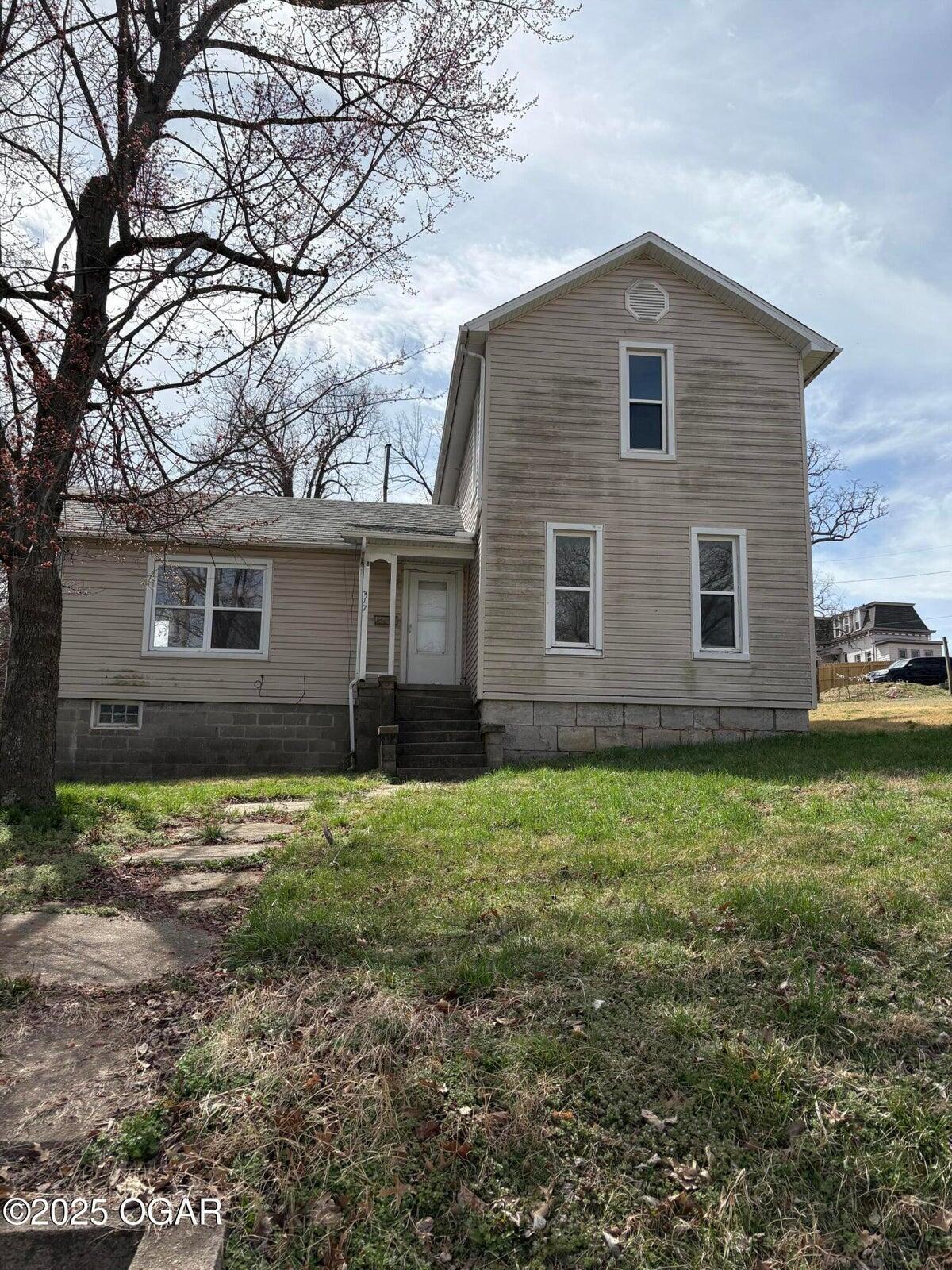 317 West Brook Street Property Photo 18