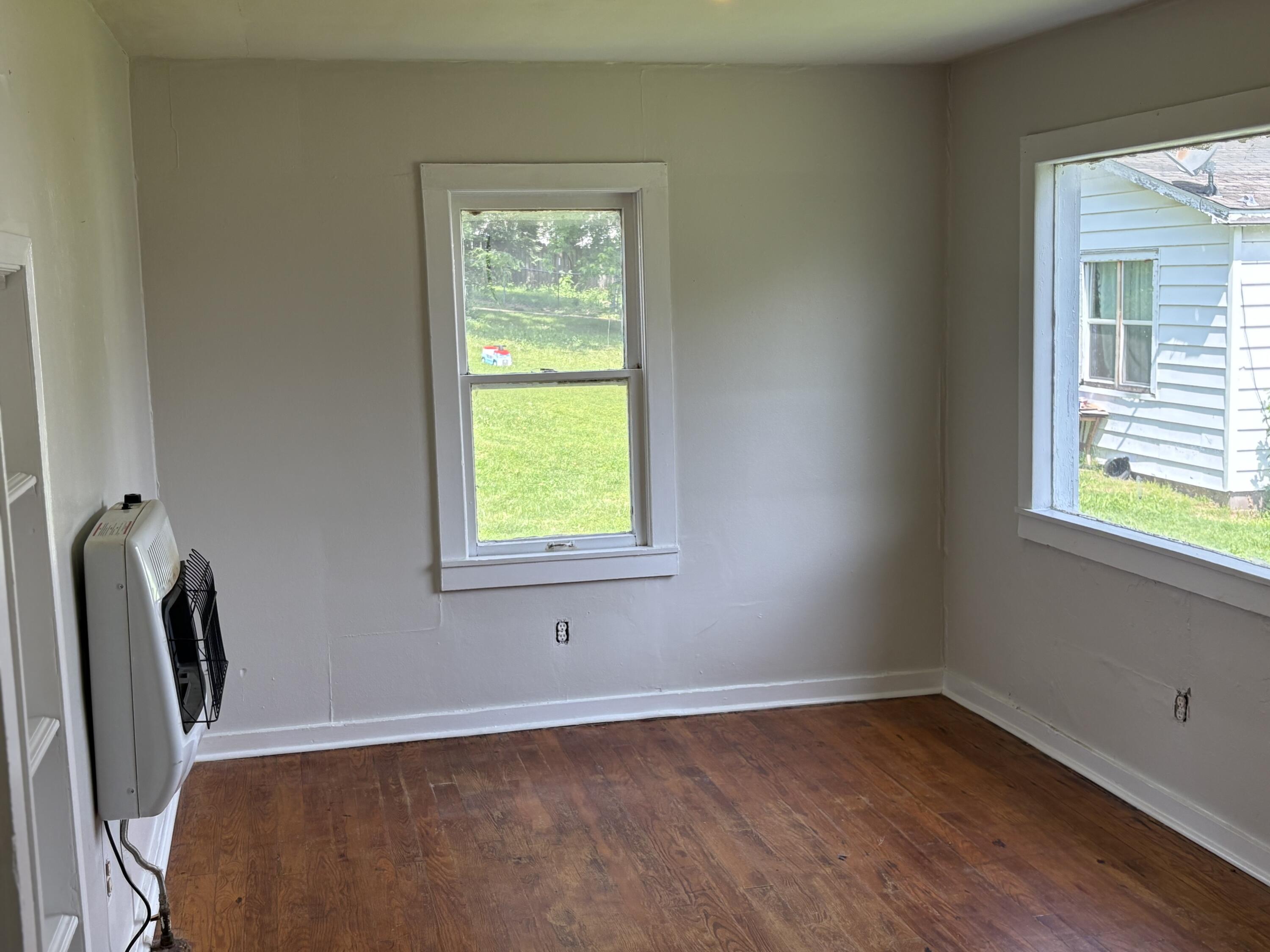 317 West Brook Street Property Photo 17