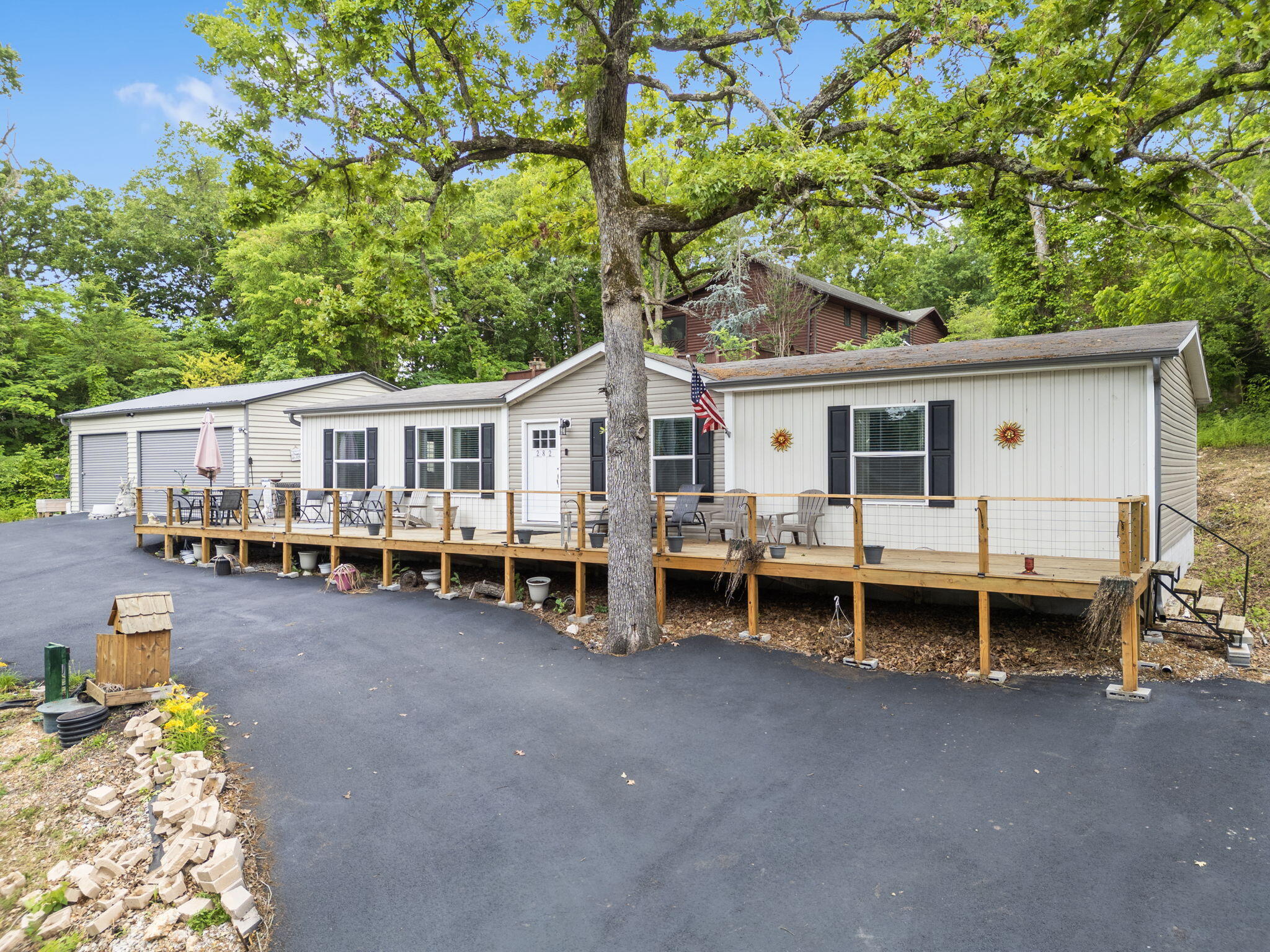 282 Scenic Drive