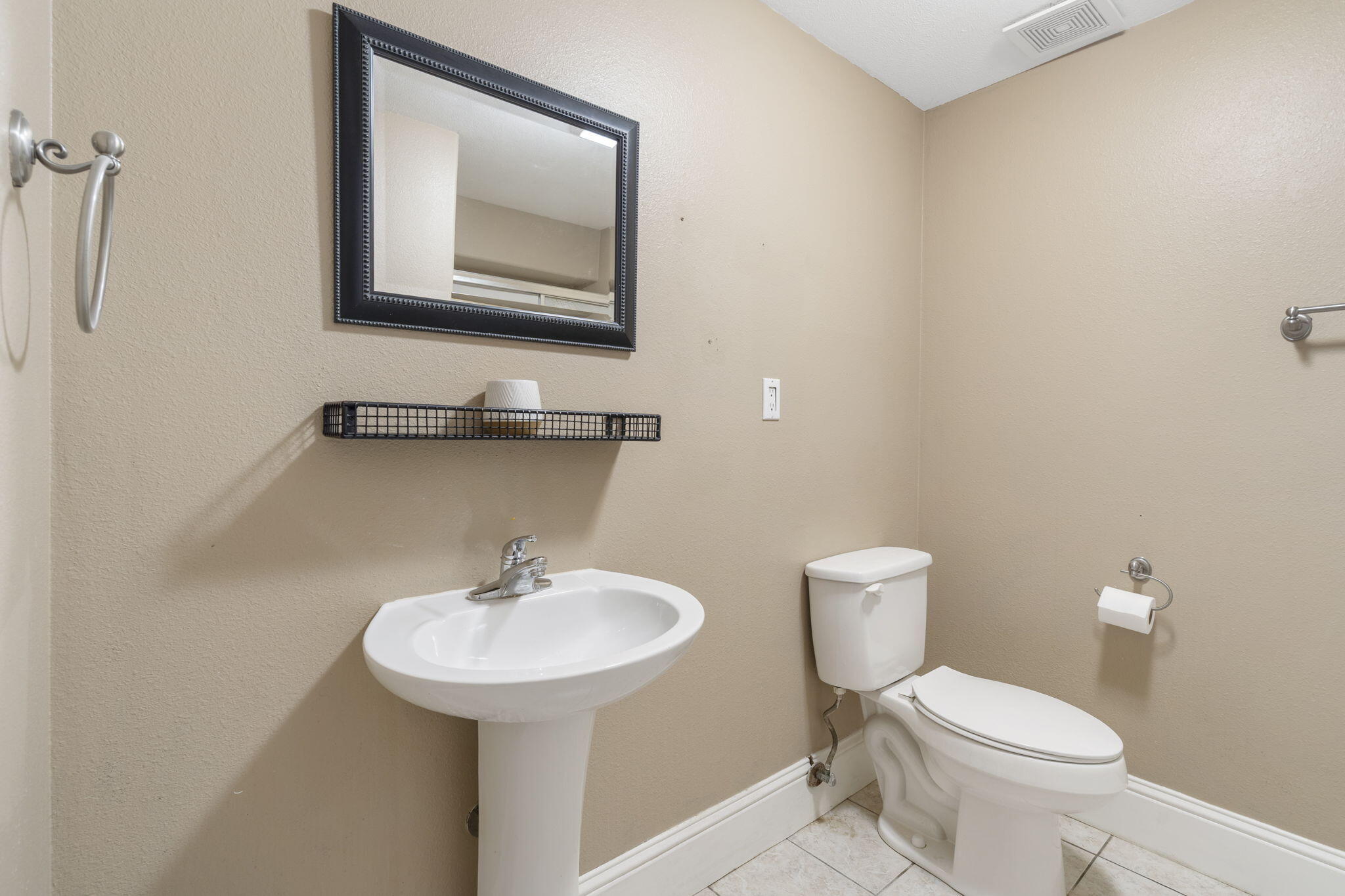 2065 West Buena Vista Street Property Photo 43