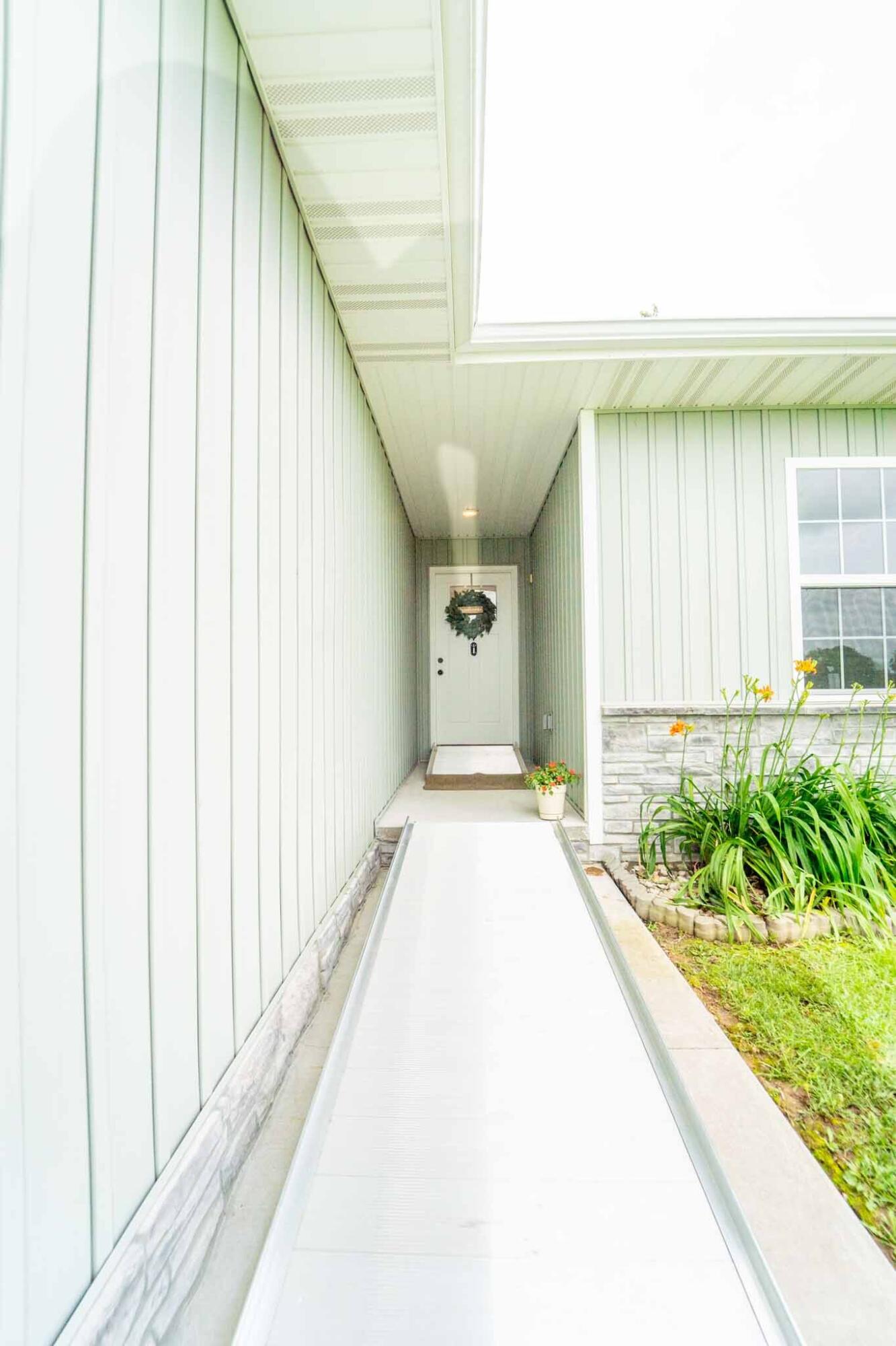 226 West Mount Vernon Road Property Photo 2