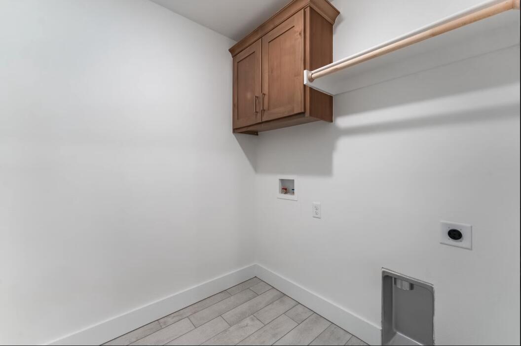 1415 East Riverton Road Property Photo 8