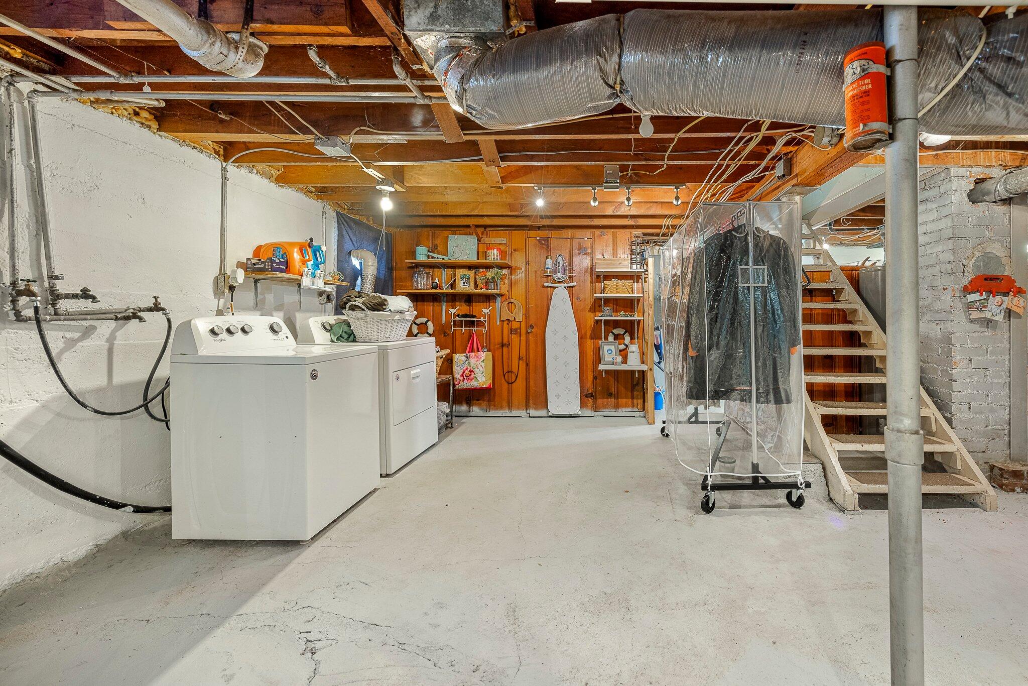 620 East Stanford Street Property Photo 19