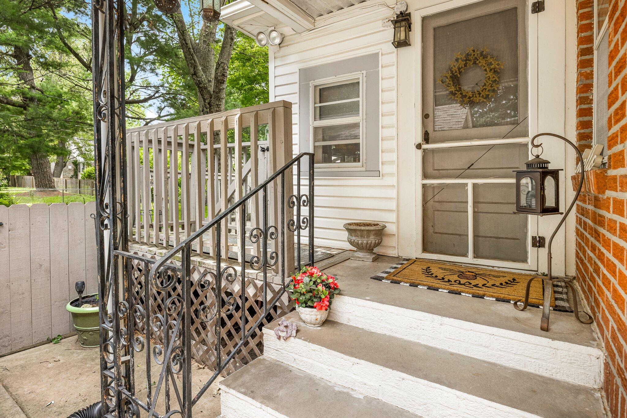 620 East Stanford Street Property Photo 22