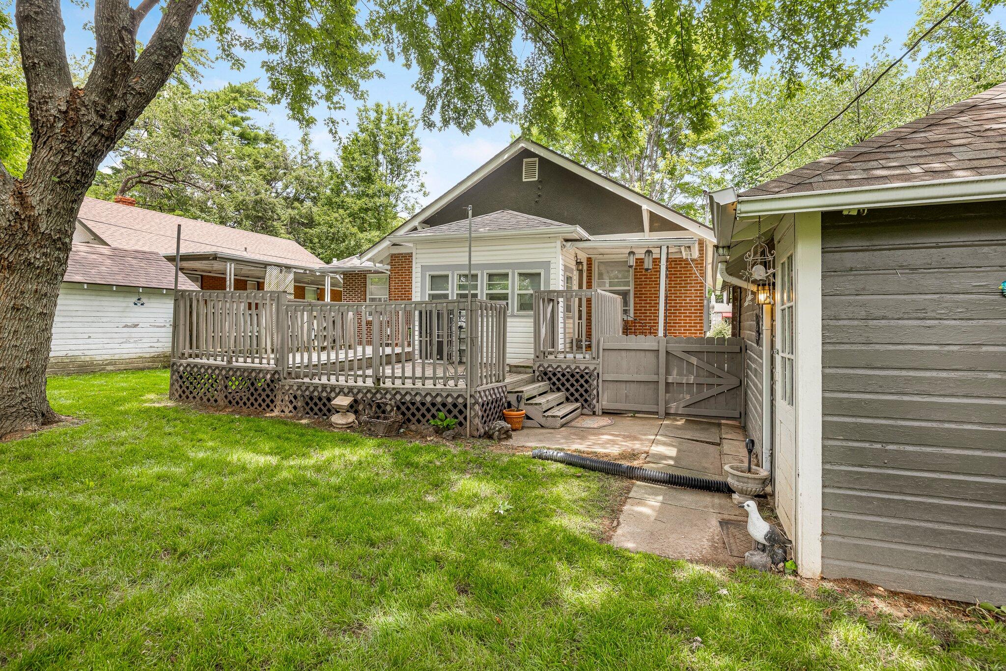 620 East Stanford Street Property Photo 27