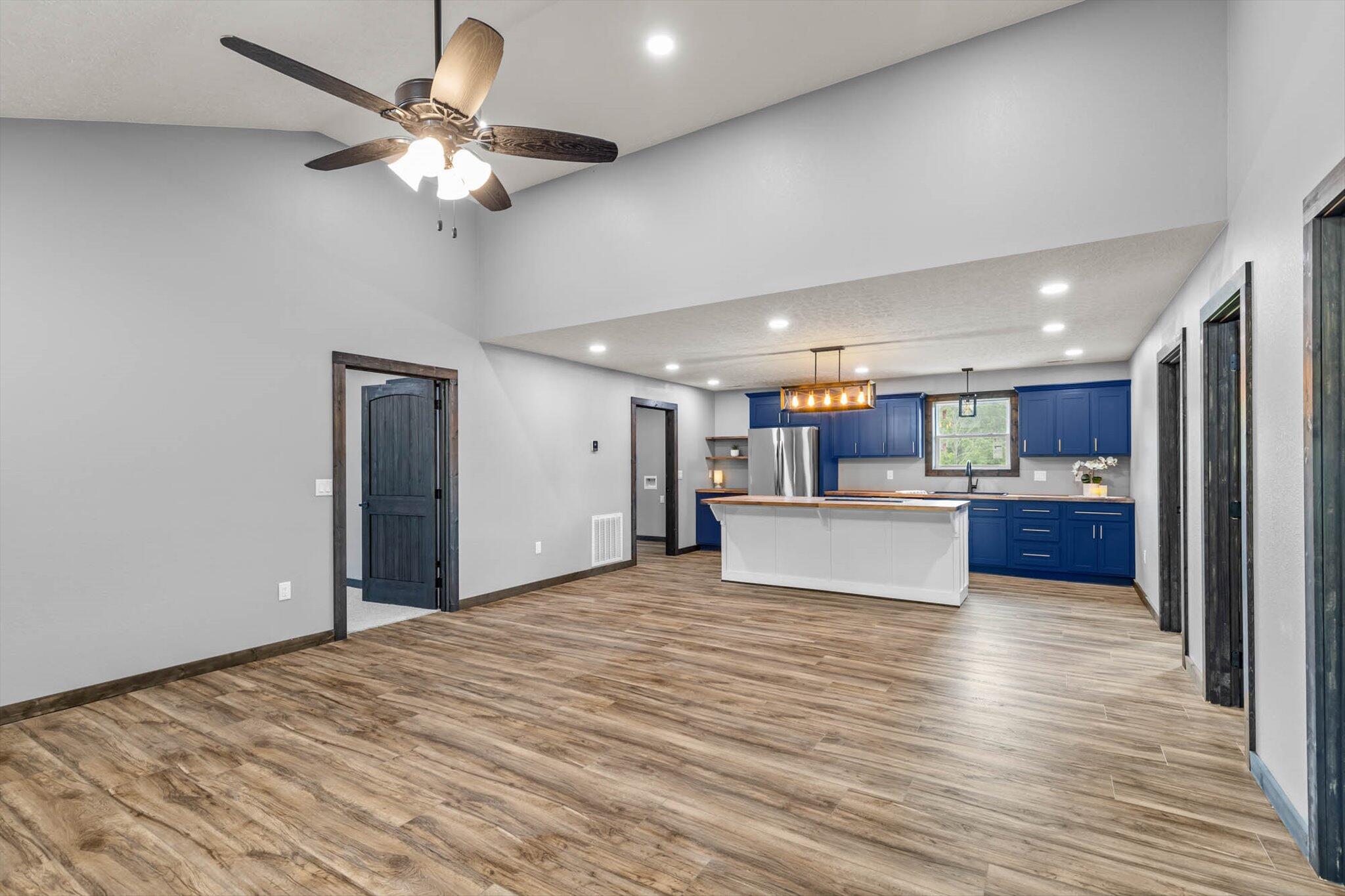 1852 Highway B Property Photo 16