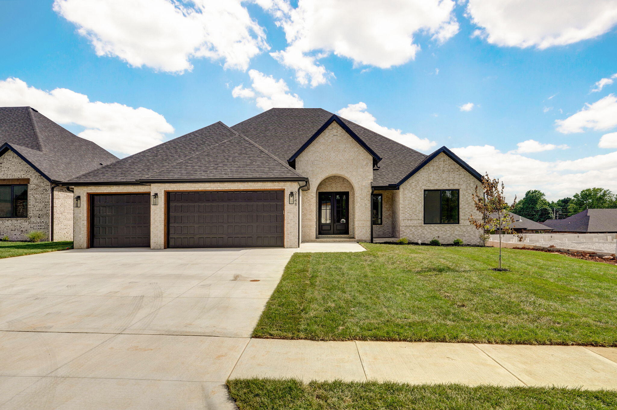 2148 North Silver Charm Avenue Property Photo 1