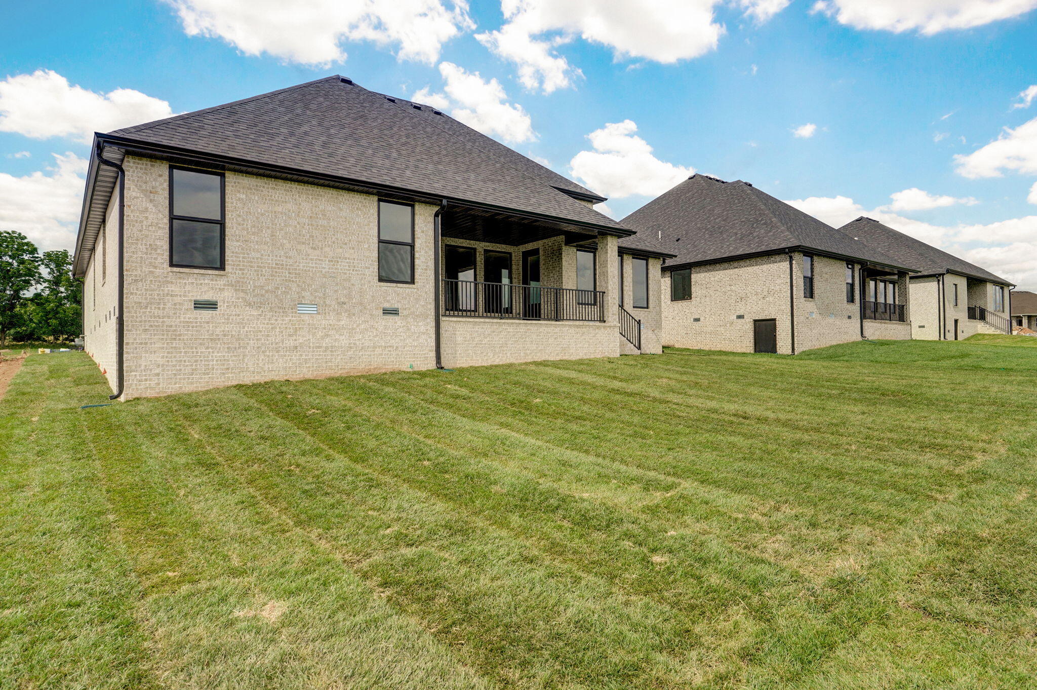 2148 North Silver Charm Avenue Property Photo 8