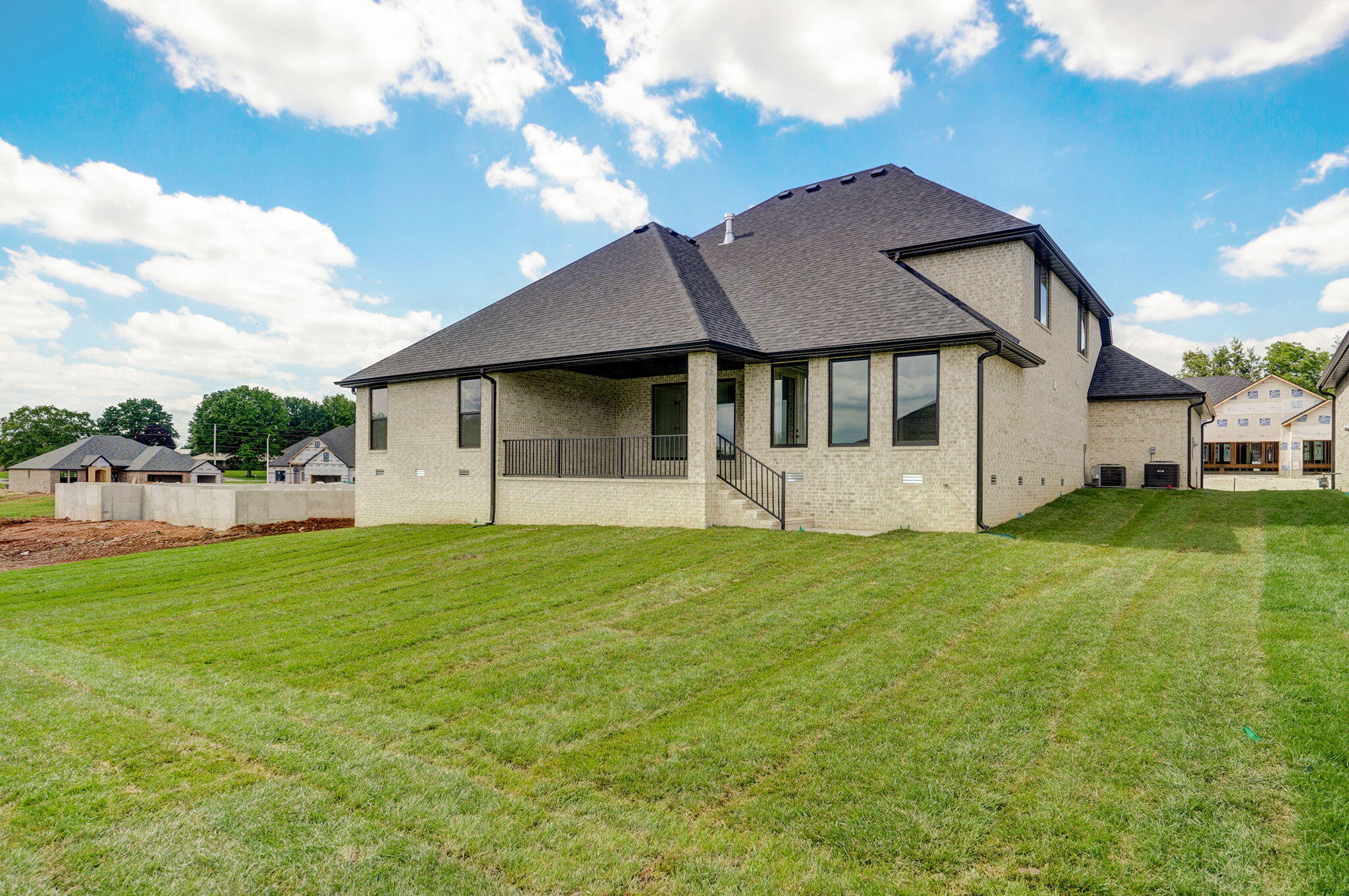 2148 North Silver Charm Avenue Property Photo 10