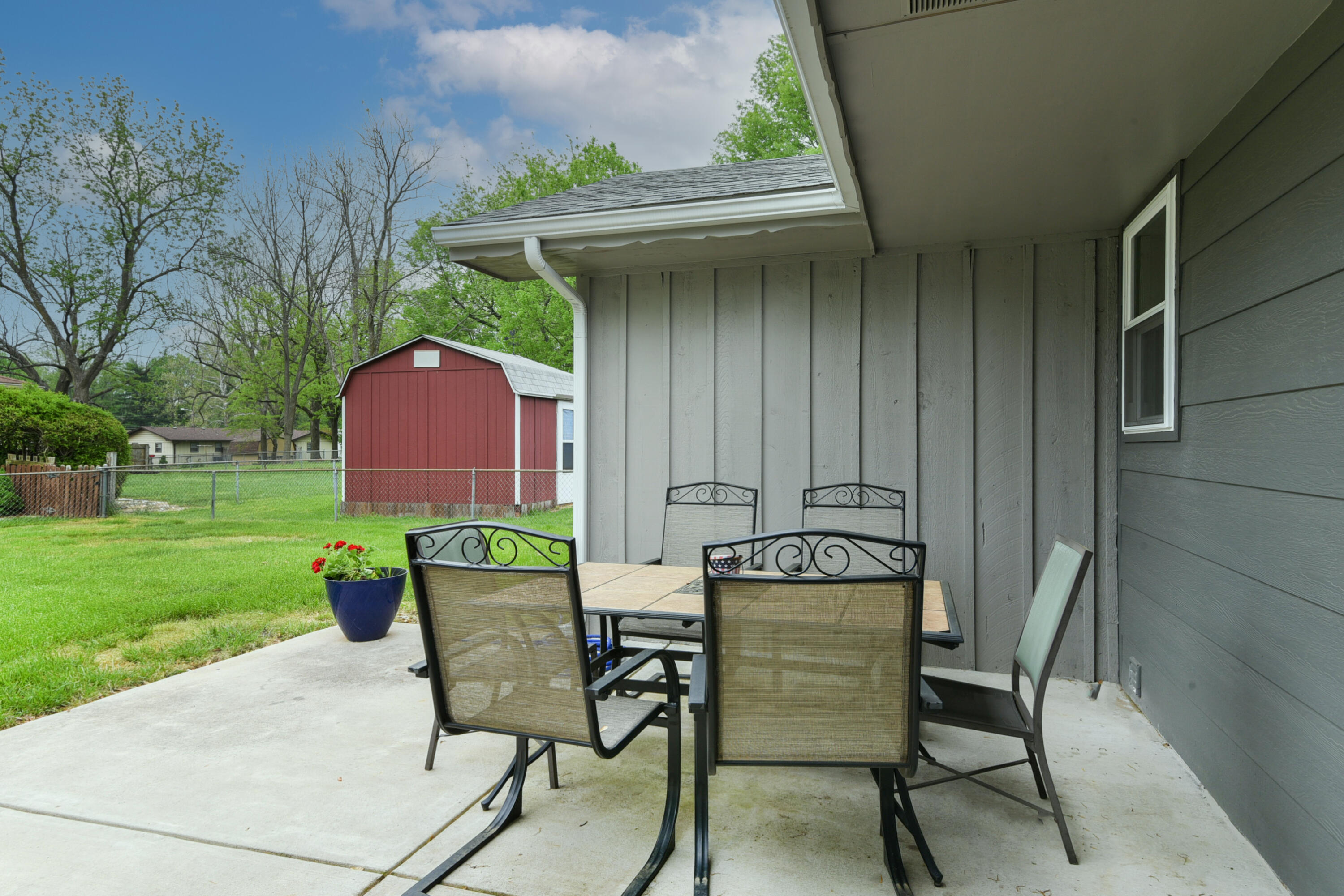2823 East Catalpa Street Property Photo 30