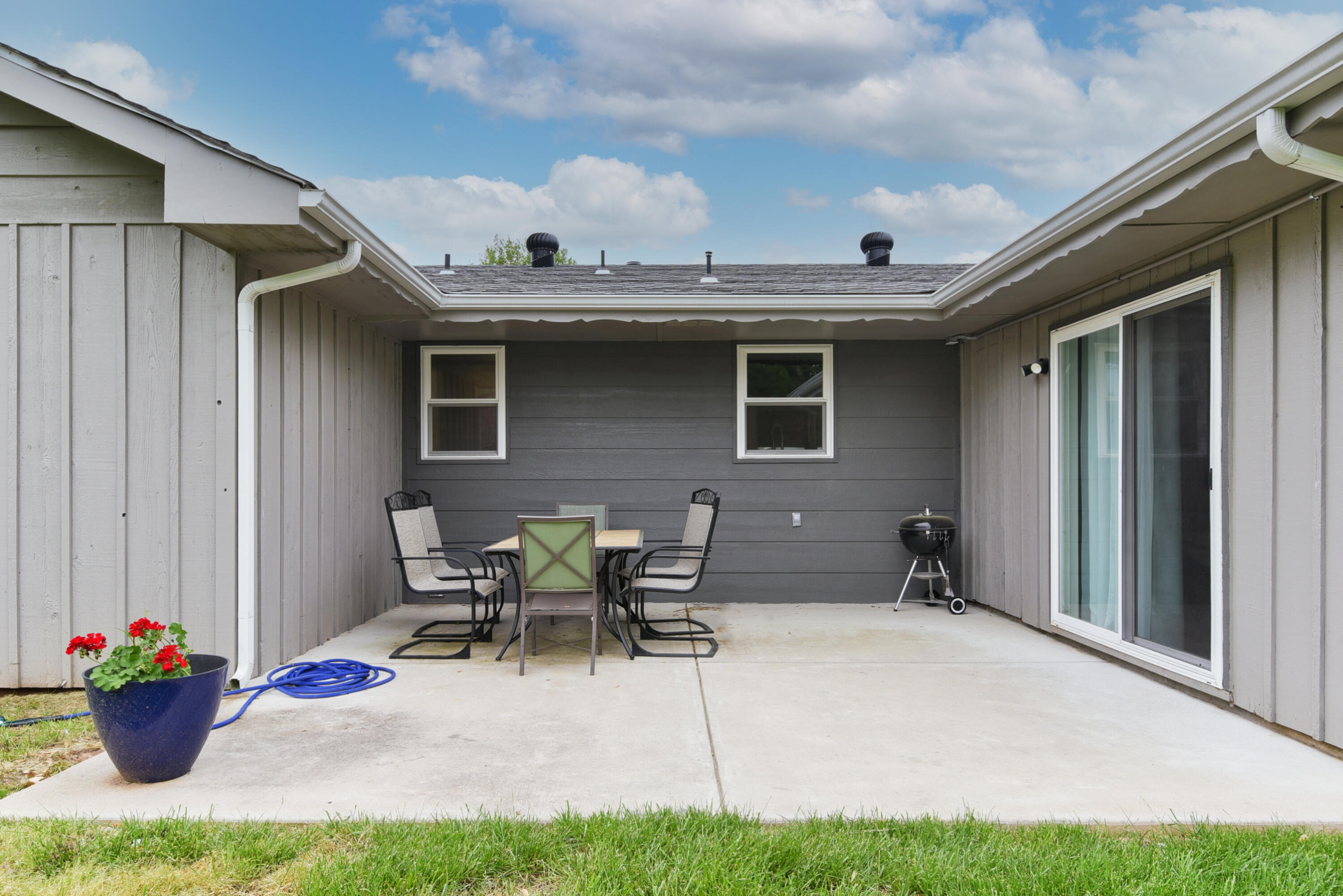 2823 East Catalpa Street Property Photo 31