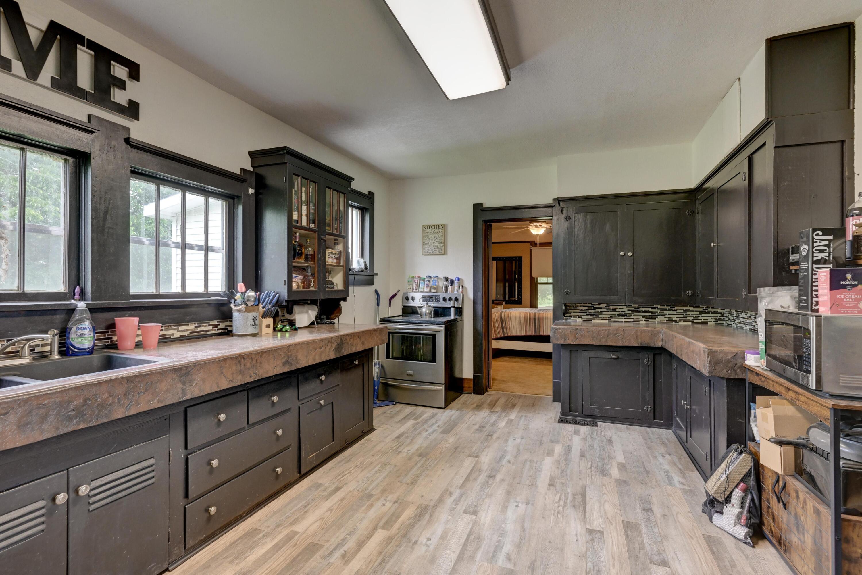7614 Apple Road Property Photo 17