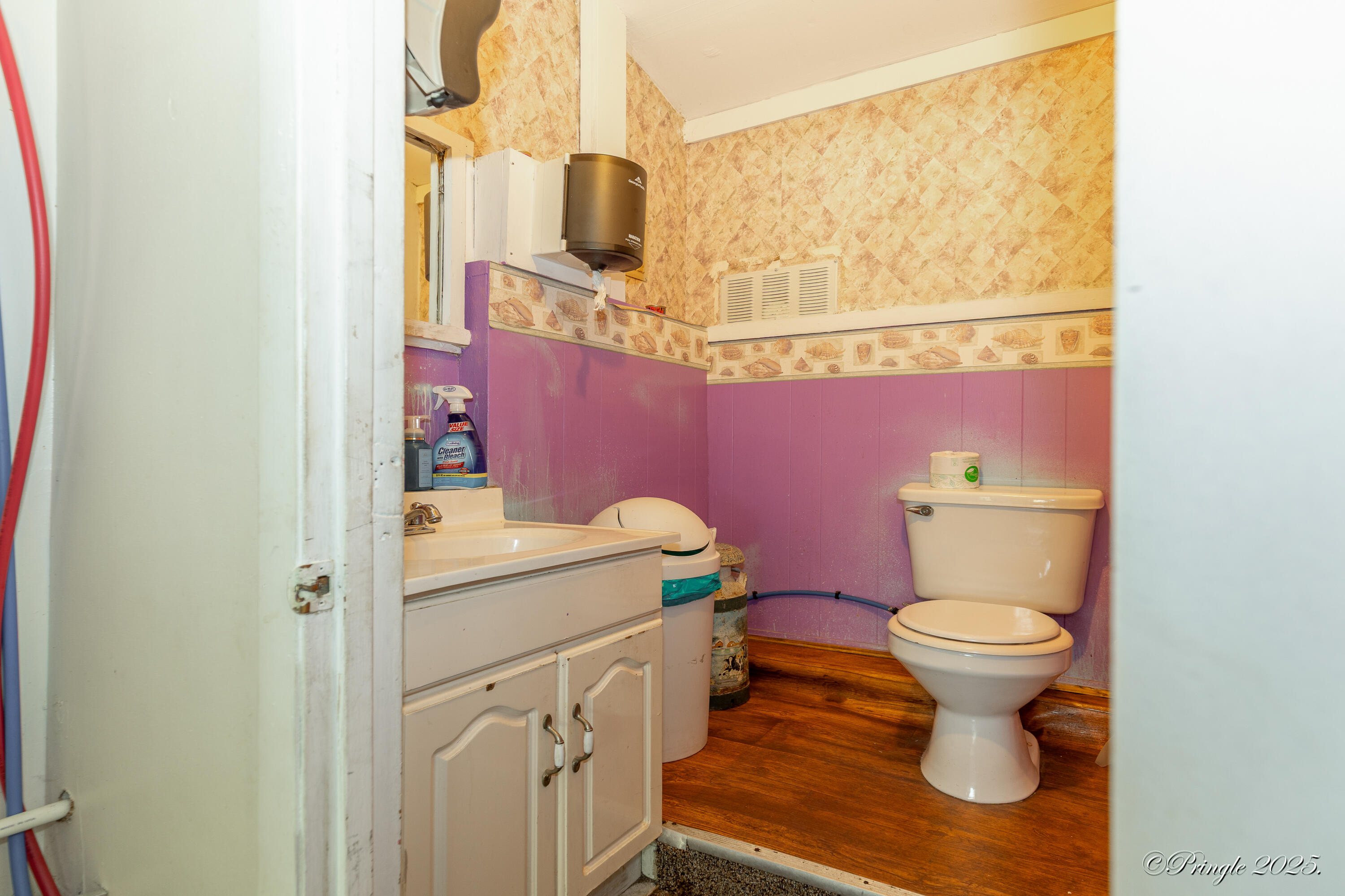 109 East State Route B Property Photo 10