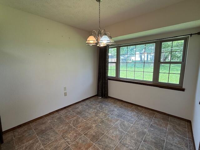 2604 Country Drive Property Photo 6
