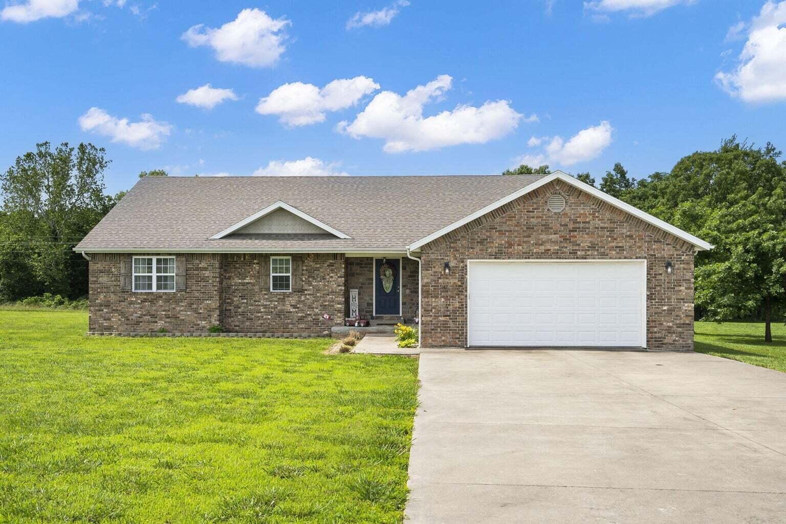 247 Montana Road Property Photo 2