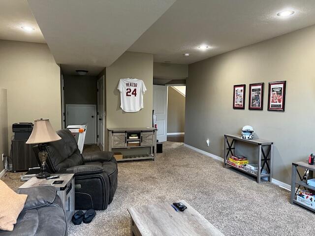 2103 South Gristmill Court Property Photo 13
