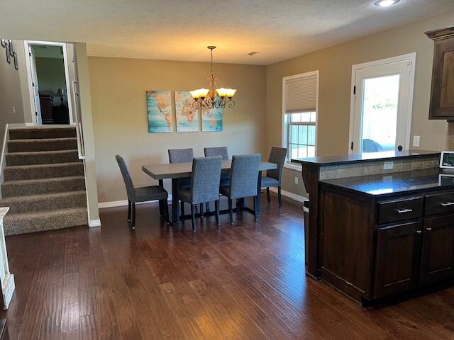 2103 South Gristmill Court Property Photo 25