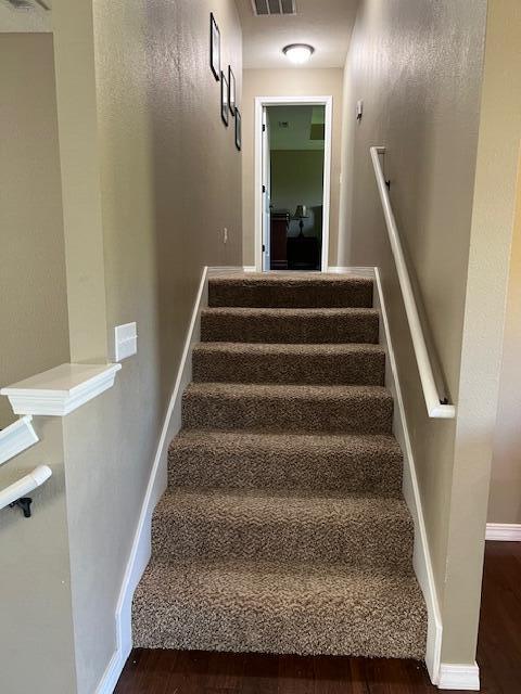 2103 South Gristmill Court Property Photo 28