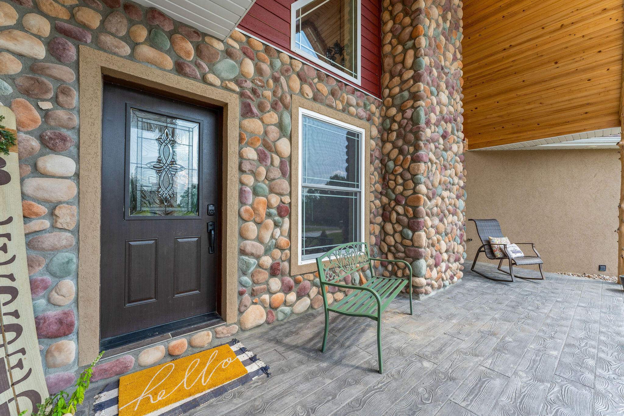 770 Mills Hollow Road Property Photo 6