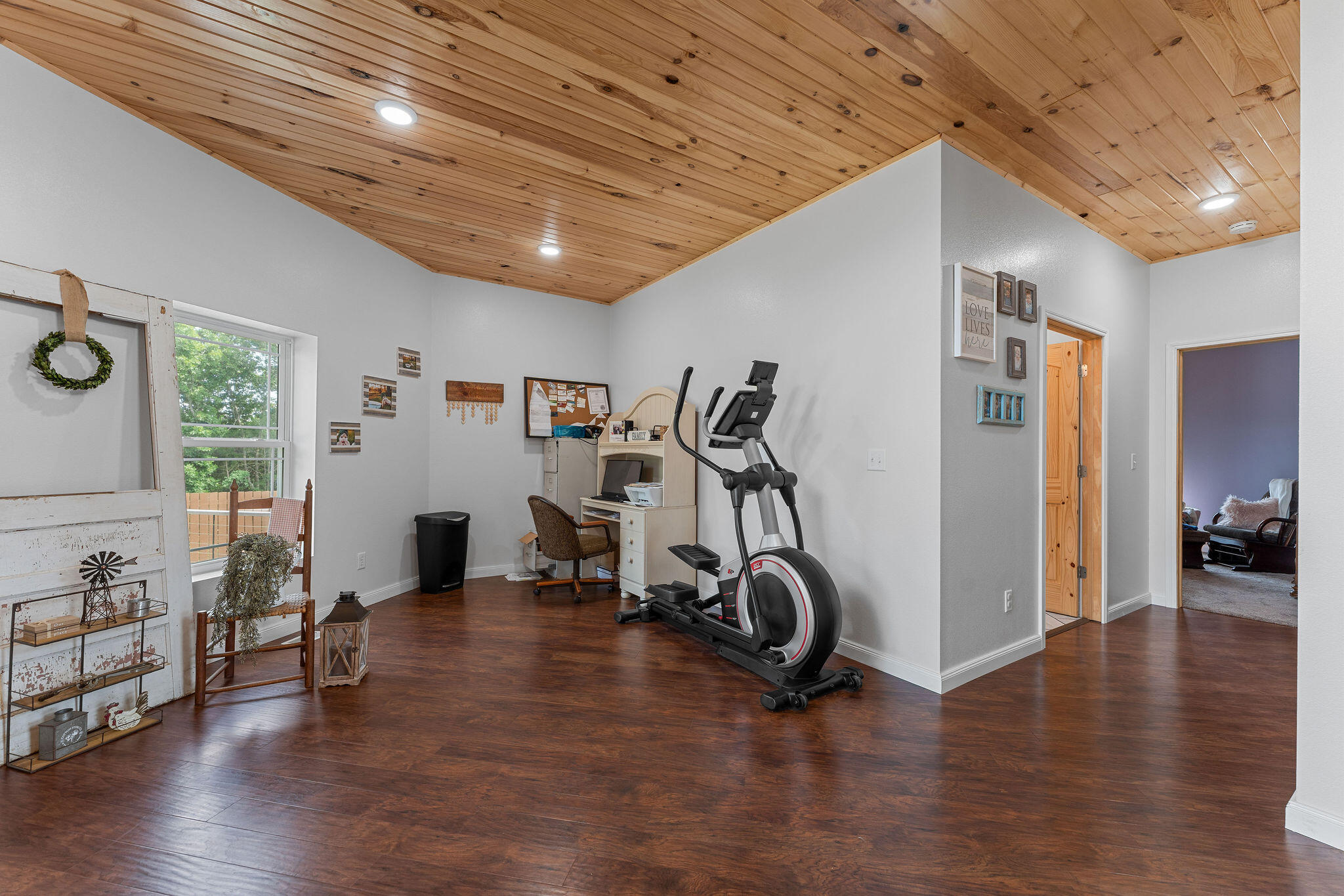 770 Mills Hollow Road Property Photo 41