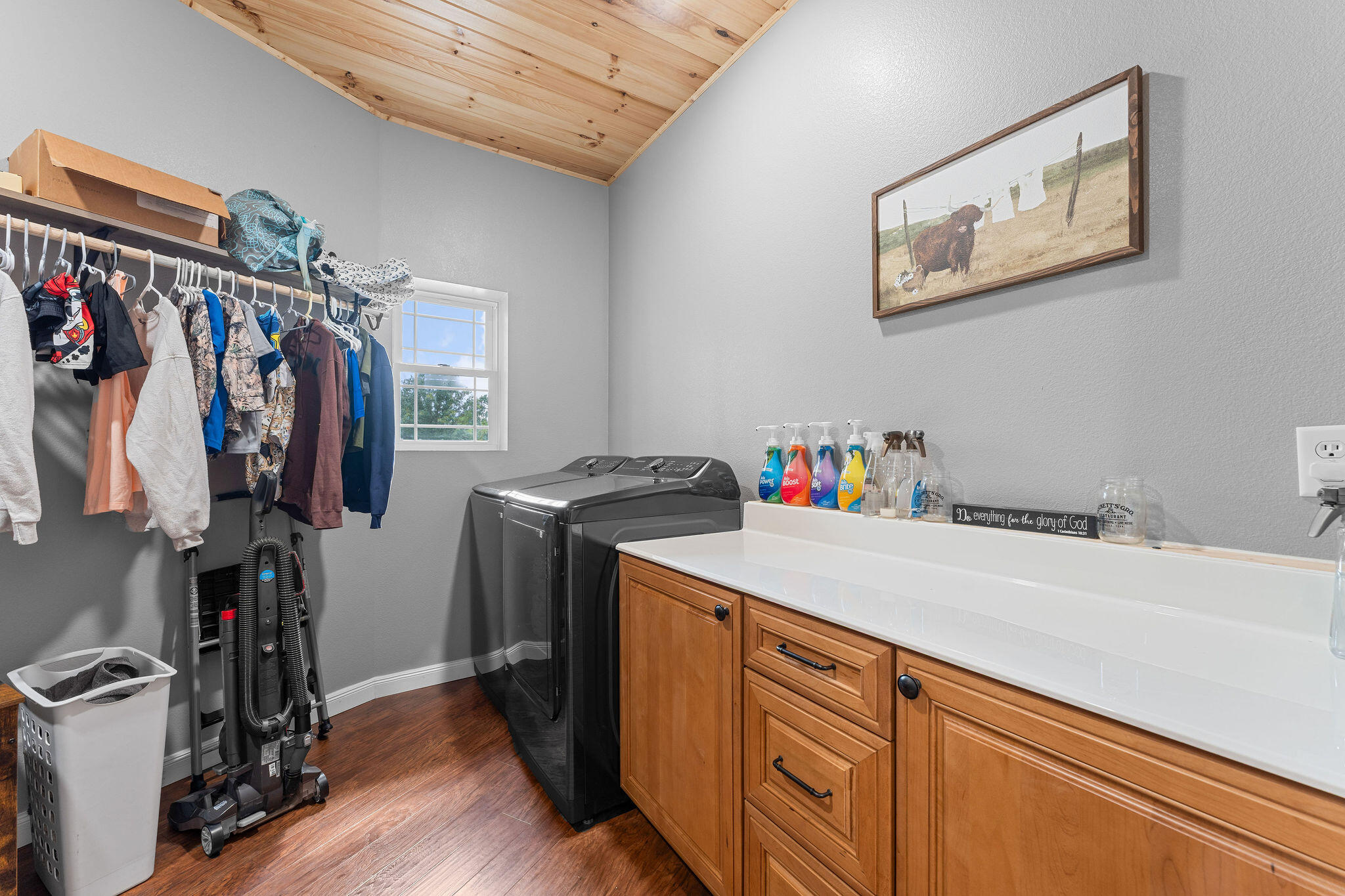 770 Mills Hollow Road Property Photo 43