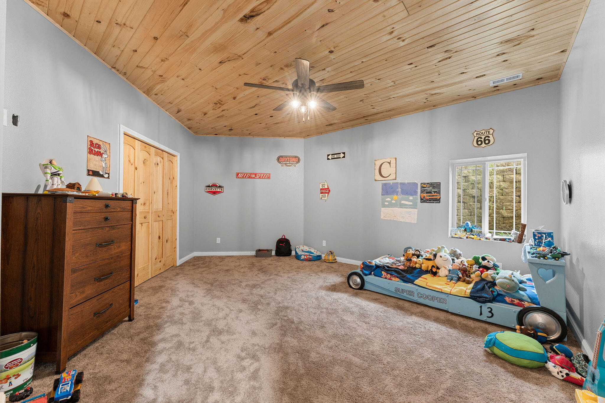 770 Mills Hollow Road Property Photo 47