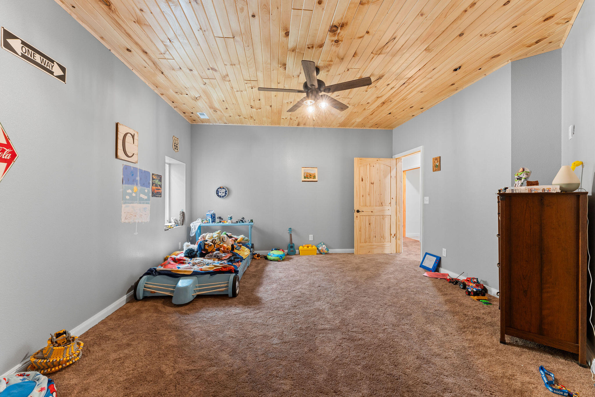 770 Mills Hollow Road Property Photo 48
