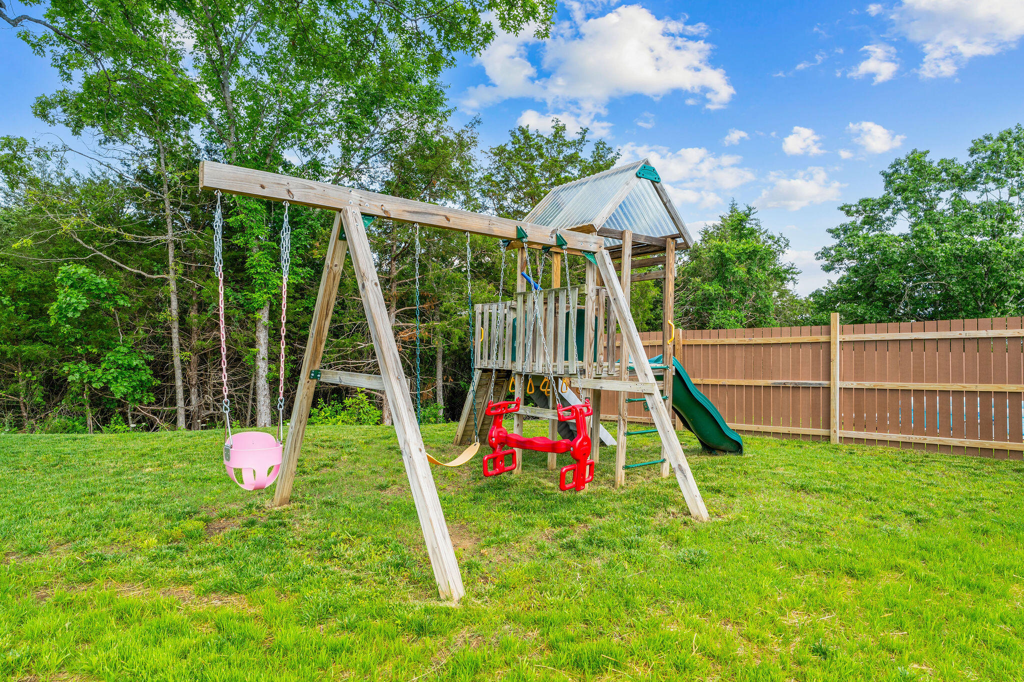 770 Mills Hollow Road Property Photo 66